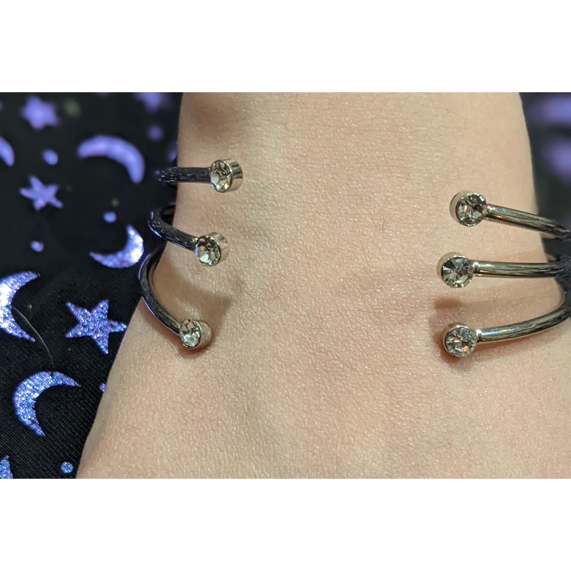 Other Silver Rhinestone Open Cuff Bangle Bracelet Size ONE SIZE - 4 Thumbnail