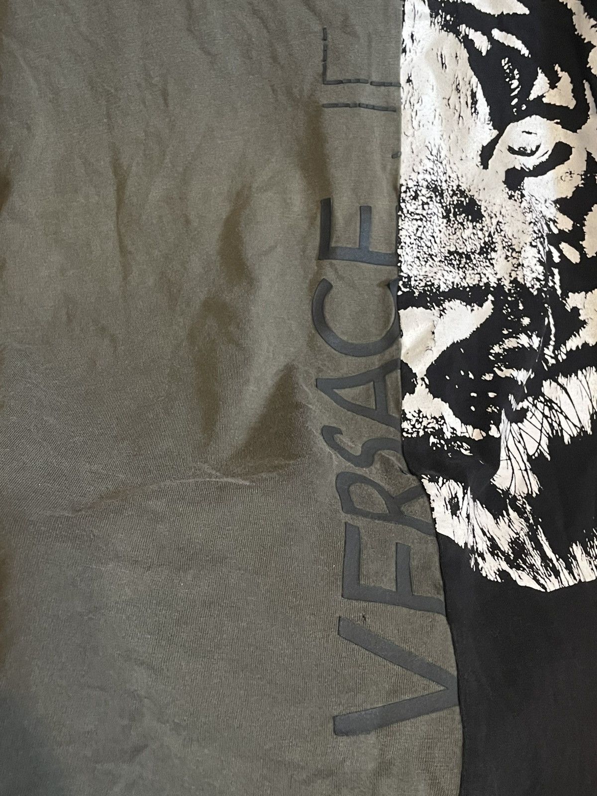 Versace Versace couture tiger big logo street designer fashion Italy Size US M / EU 48-50 / 2 - 7 Thumbnail