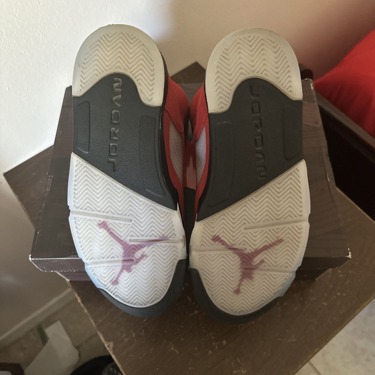 Jordan Brand Air Jordan 5 Raging Bulls Size US 8.5 / EU 41-42 - 5 Thumbnail