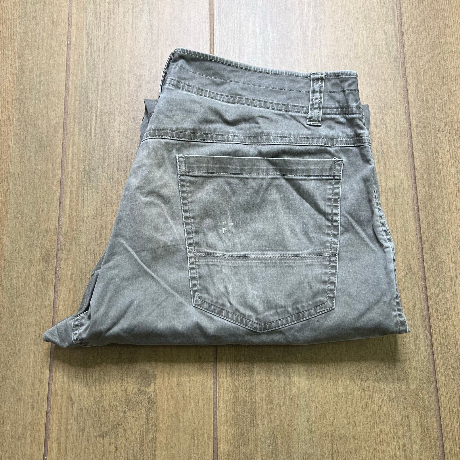 Kuhl Kuhl Slackr Pants Men’s Sz 34 Gray Distress Dye Vintage Size US 34 / EU 50 - 12 Thumbnail