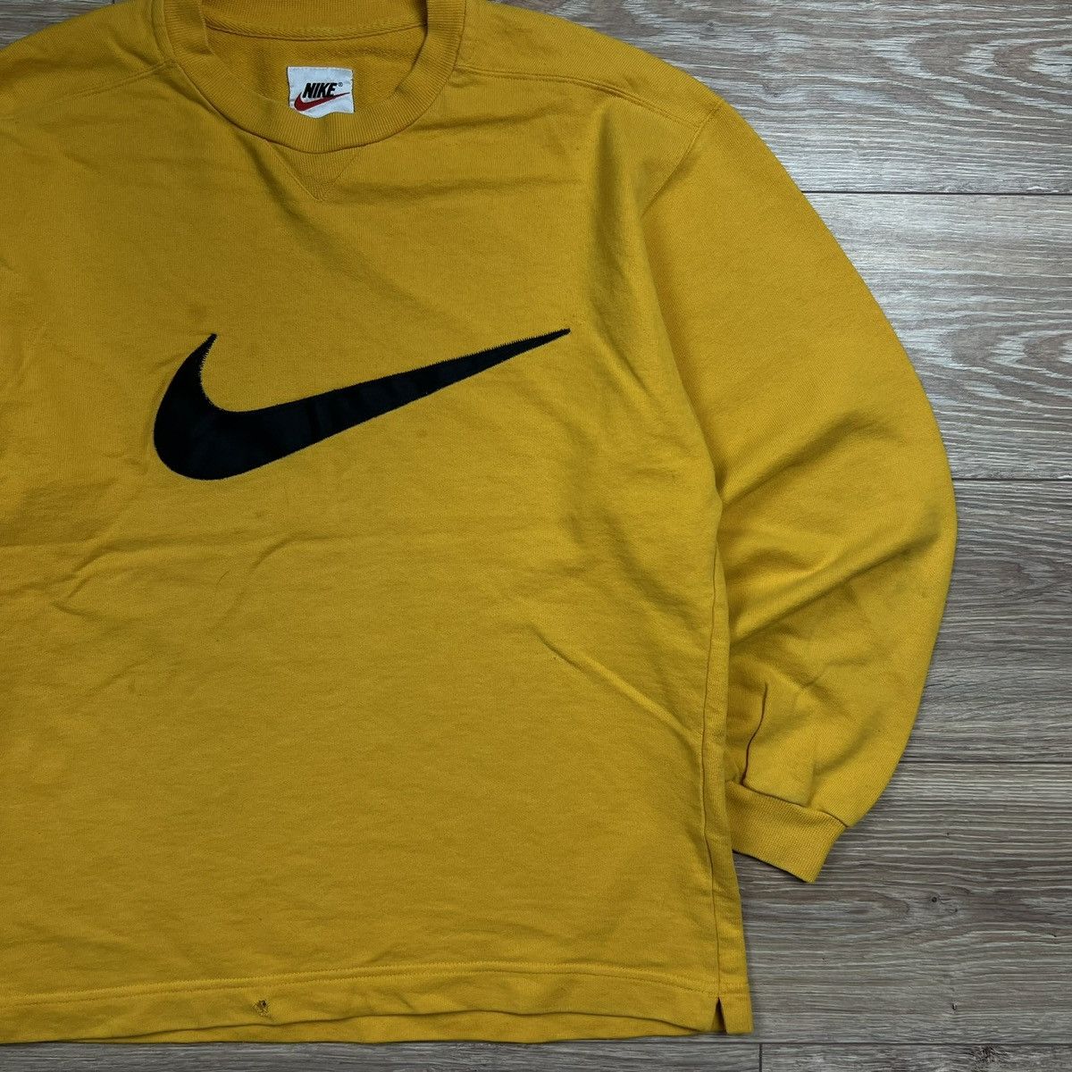 Nike 90s Nike Big Central Swoosh Vintage Y2K Sweatshirt Size US M / EU 48-50 / 2 - 3 Thumbnail