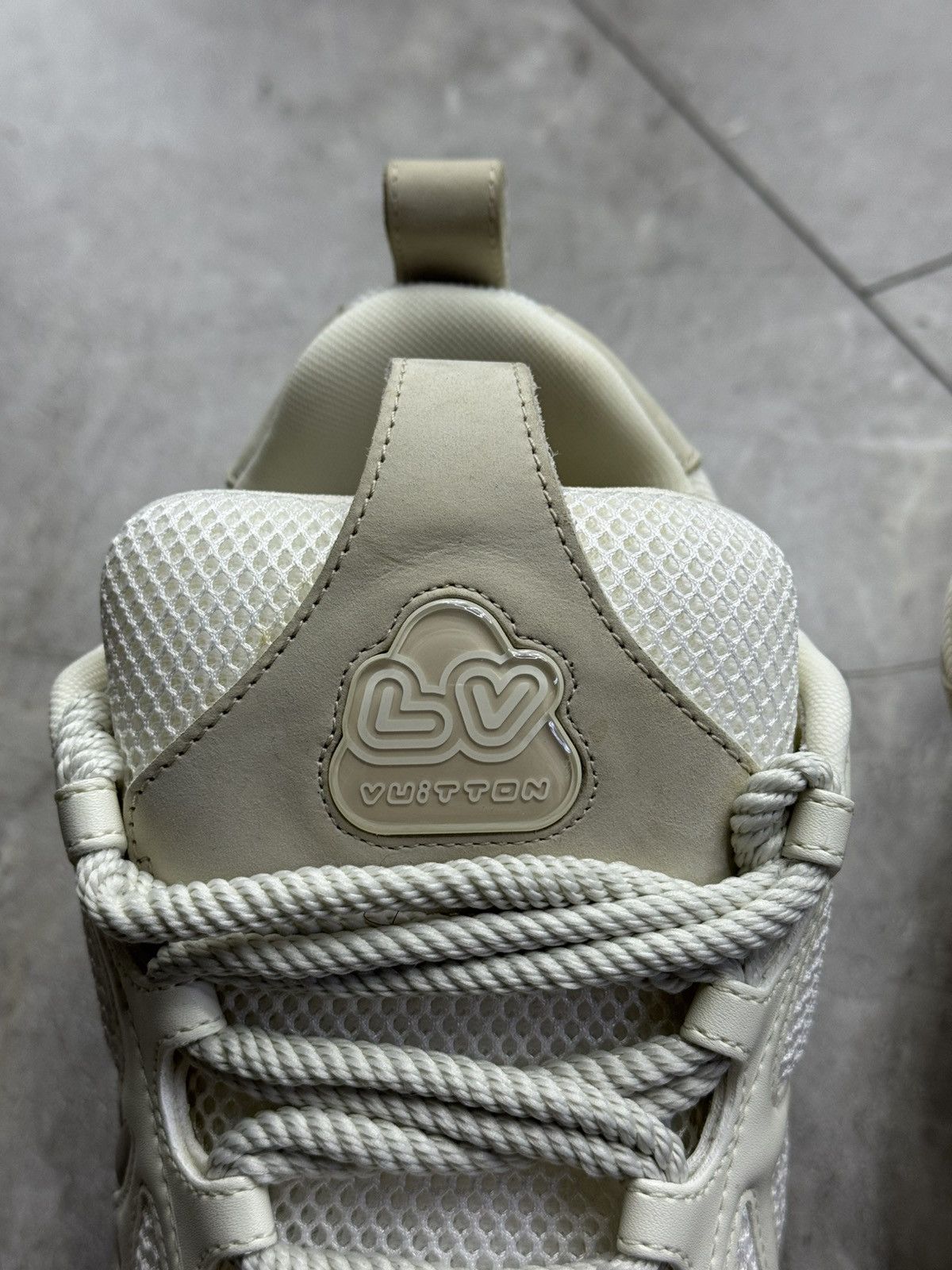 Louis Vuitton Louis Vuitton Beige LV Skate Trainer Size US 9.5 / EU 42-43 - 4 Thumbnail