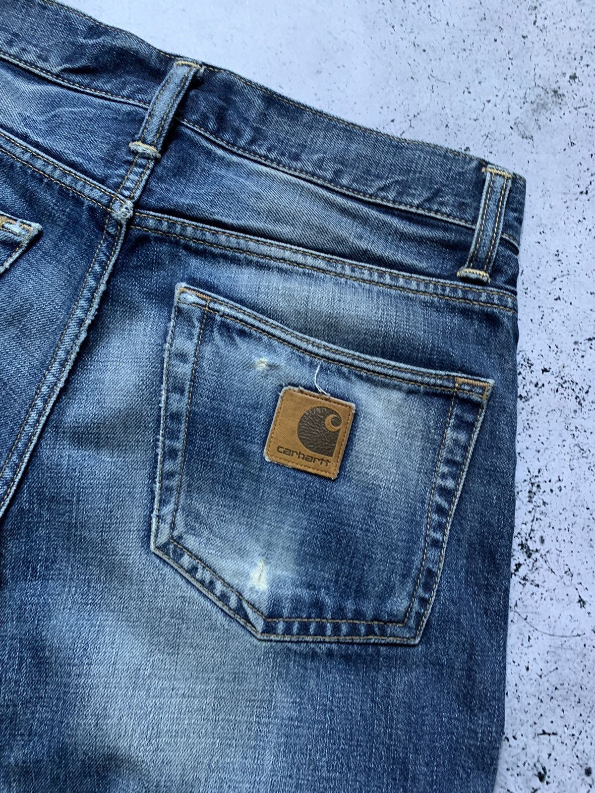 Carhartt Vintage Carhartt Distressed Denim Jeans Y2K USA 30x32 Size US 32 / EU 48 - 2 Thumbnail