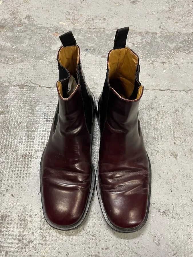 Dolce & Gabbana 2000s Dolce & Gabbana Bordeaux Chelsea Leather Boots Size US 7 / EU 40 - 4 Thumbnail