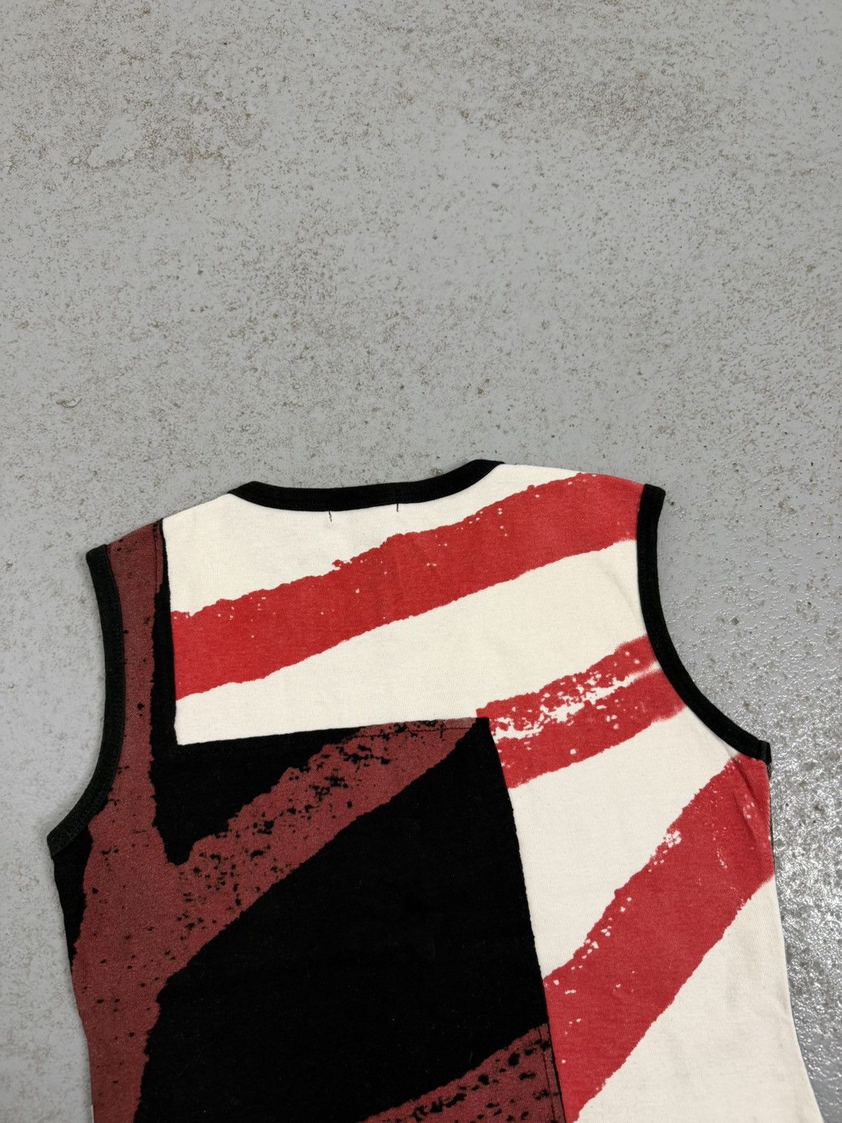 Custo Barcelona Custo Barcelona Overprinted Tank Top Size XS / US 0-2 / IT 36-38 - 10 Thumbnail