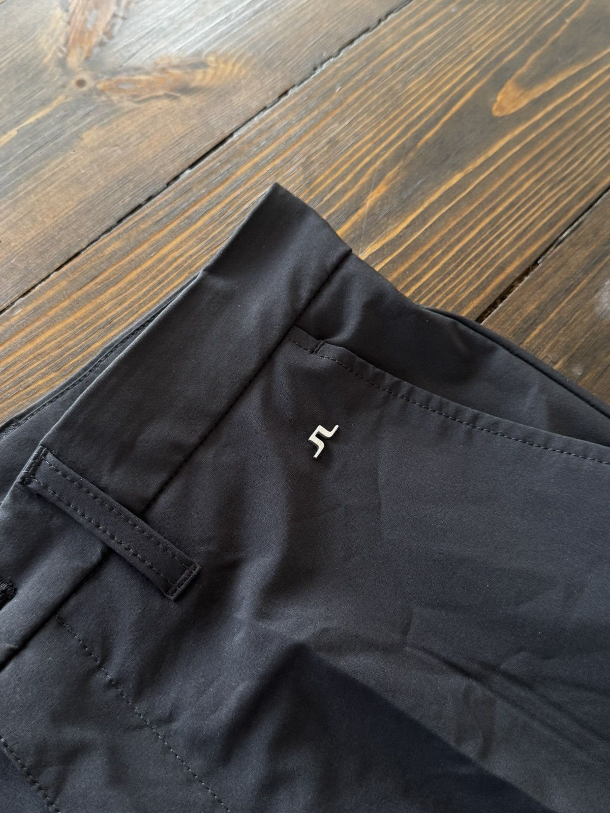 J.Lindeberg J. Lindeberg Nylon Black Classic Pants Size US 30 / EU 46 - 8 Thumbnail