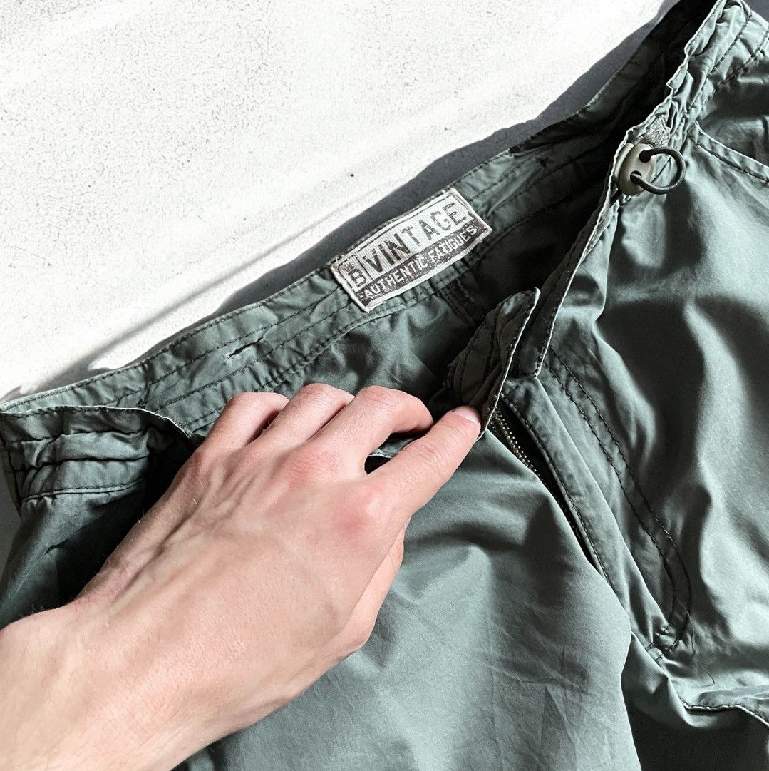20471120 × Japanese Brand × Vintage Vintage Japanese Fish Y2K Parachute Pants Maharishi Style Size US 32 / EU 48 - 4 Thumbnail