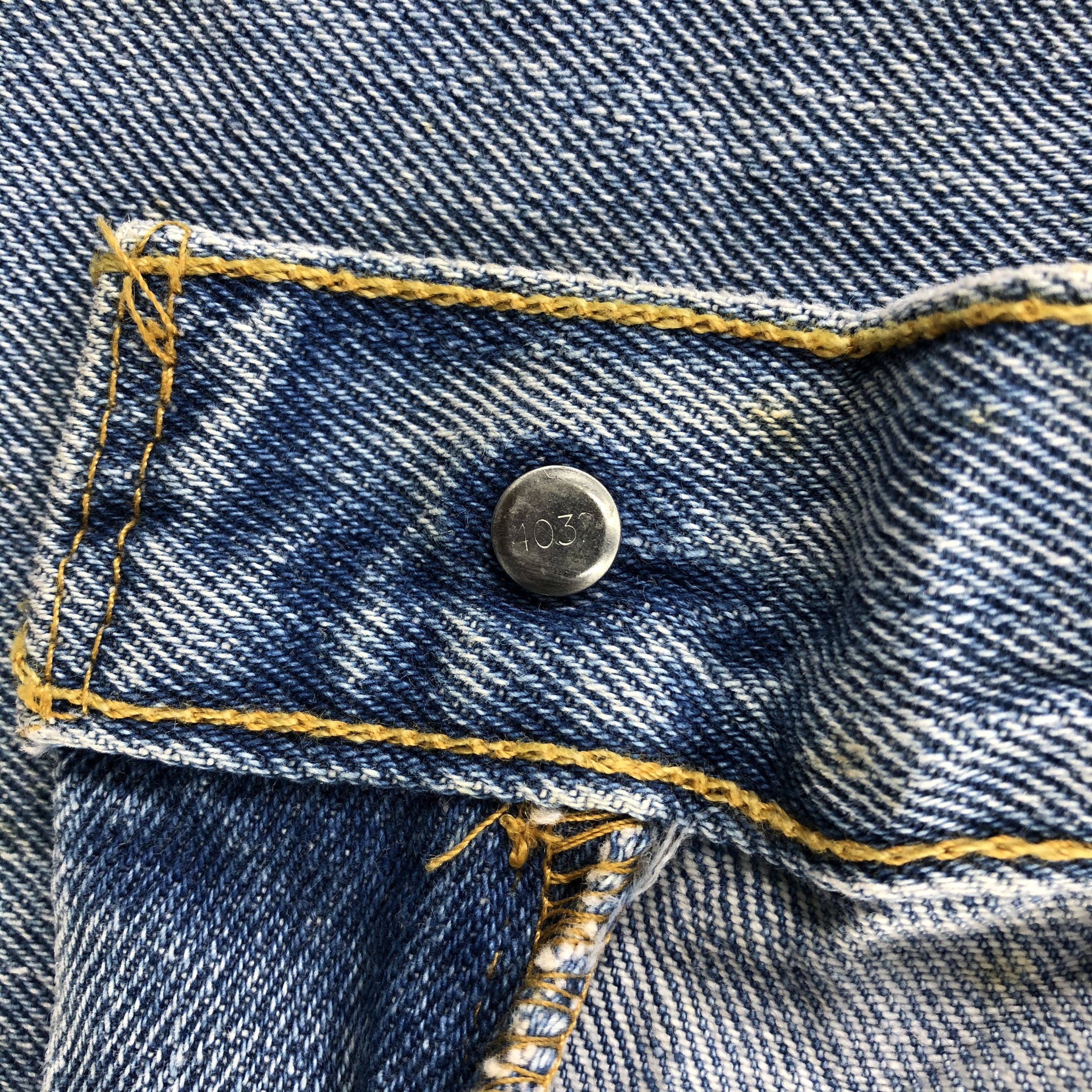 Levi's Vintage Blue Wash Levis 505 Jeans-J2429 Size US 43 - 9 Thumbnail