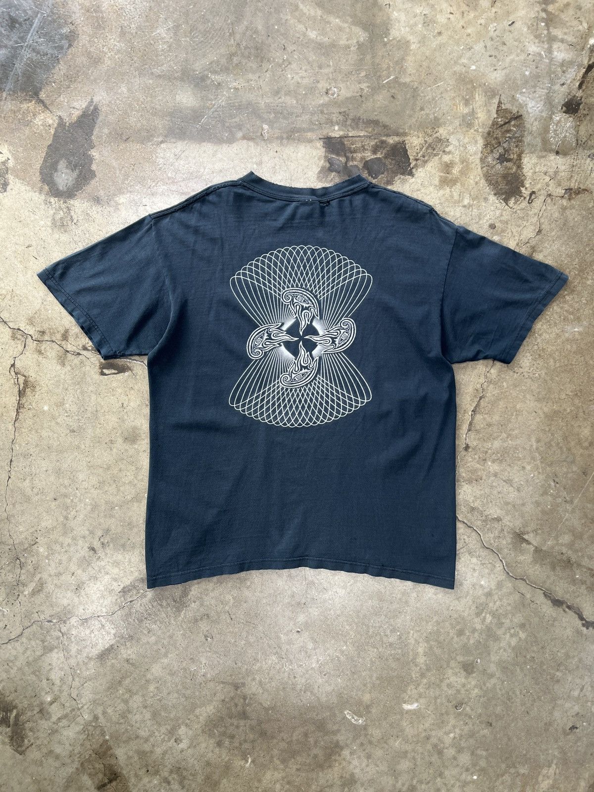 Band Tees Vintage 2002 Tool Lateralus Band Tee Anvil Large Size US L / EU 52-54 / 3 - 5 Thumbnail