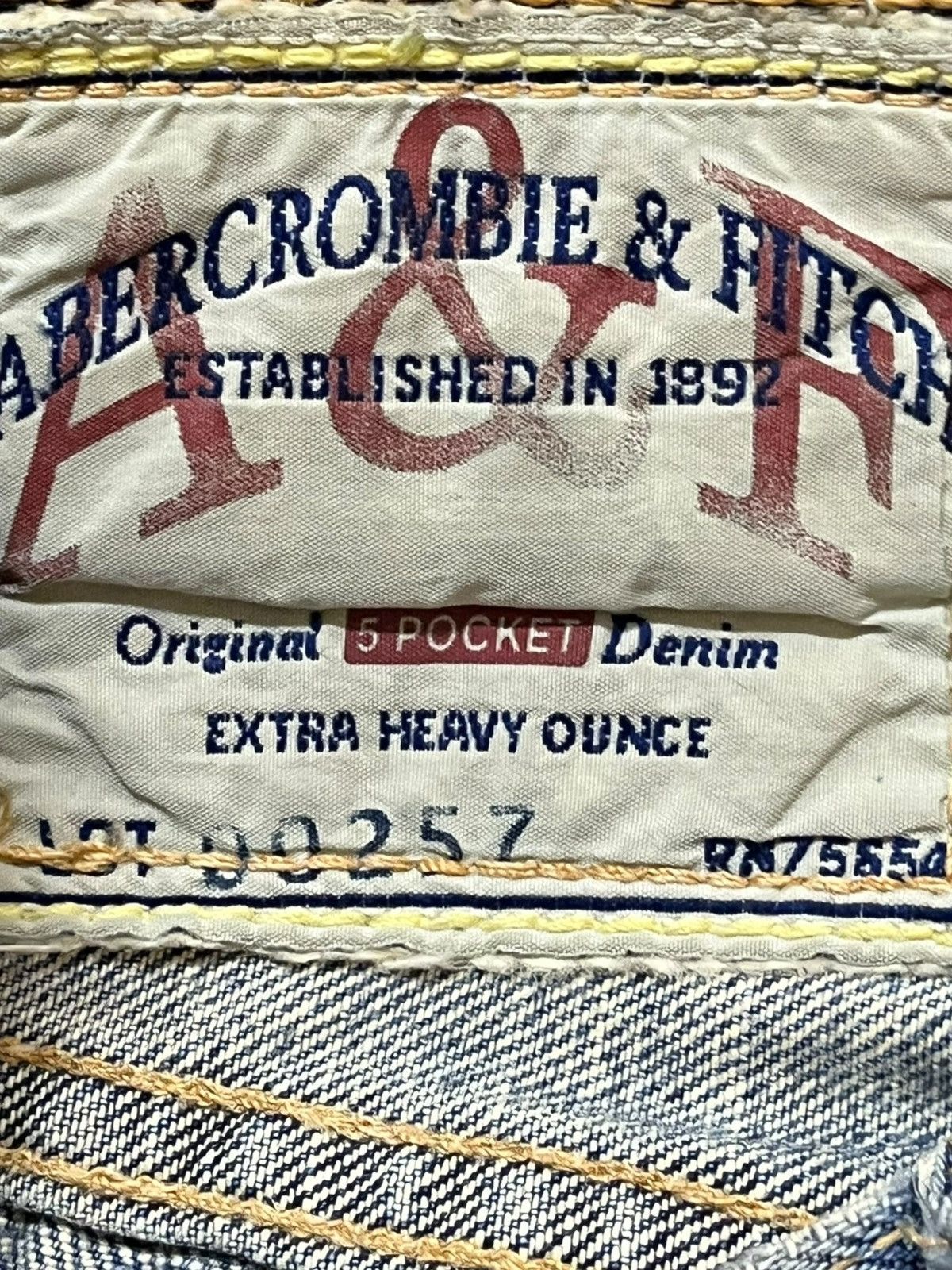 Abercrombie & Fitch Vintage Abercrombie&Fitch Faded Bootcut Denim Size US 31 - 6 Thumbnail