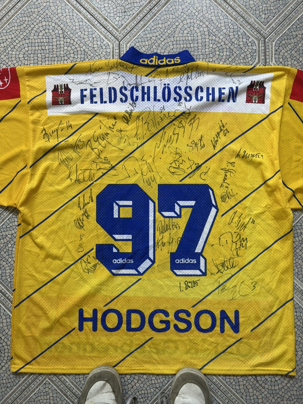 HC Davos Adidas Ice Hockey #97 HODGSON SIGNED