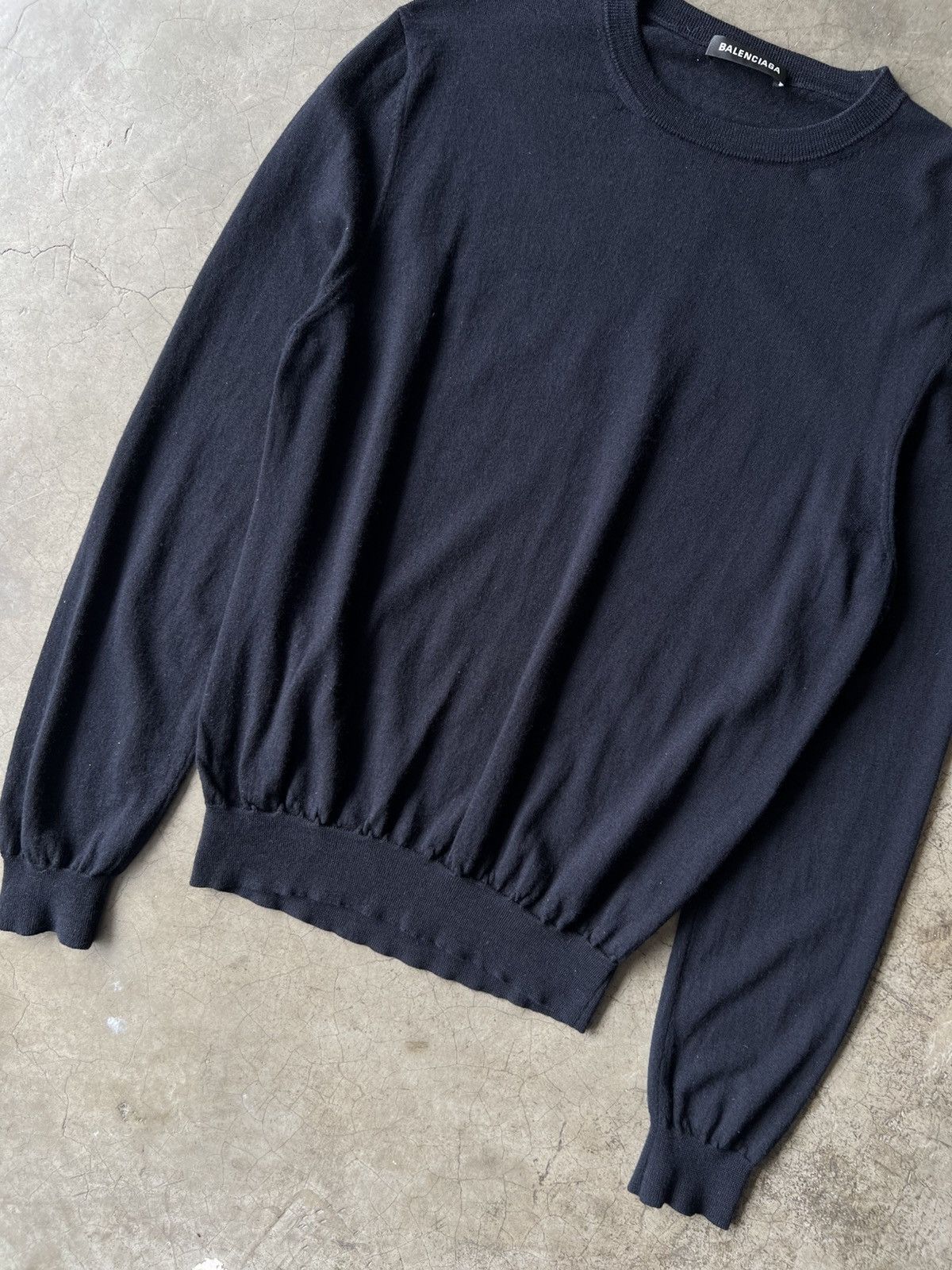 Balenciaga Balenciaga - Interlocking Logo Wool Pullover Sweater Size US S / EU 44-46 / 1 - 7 Thumbnail