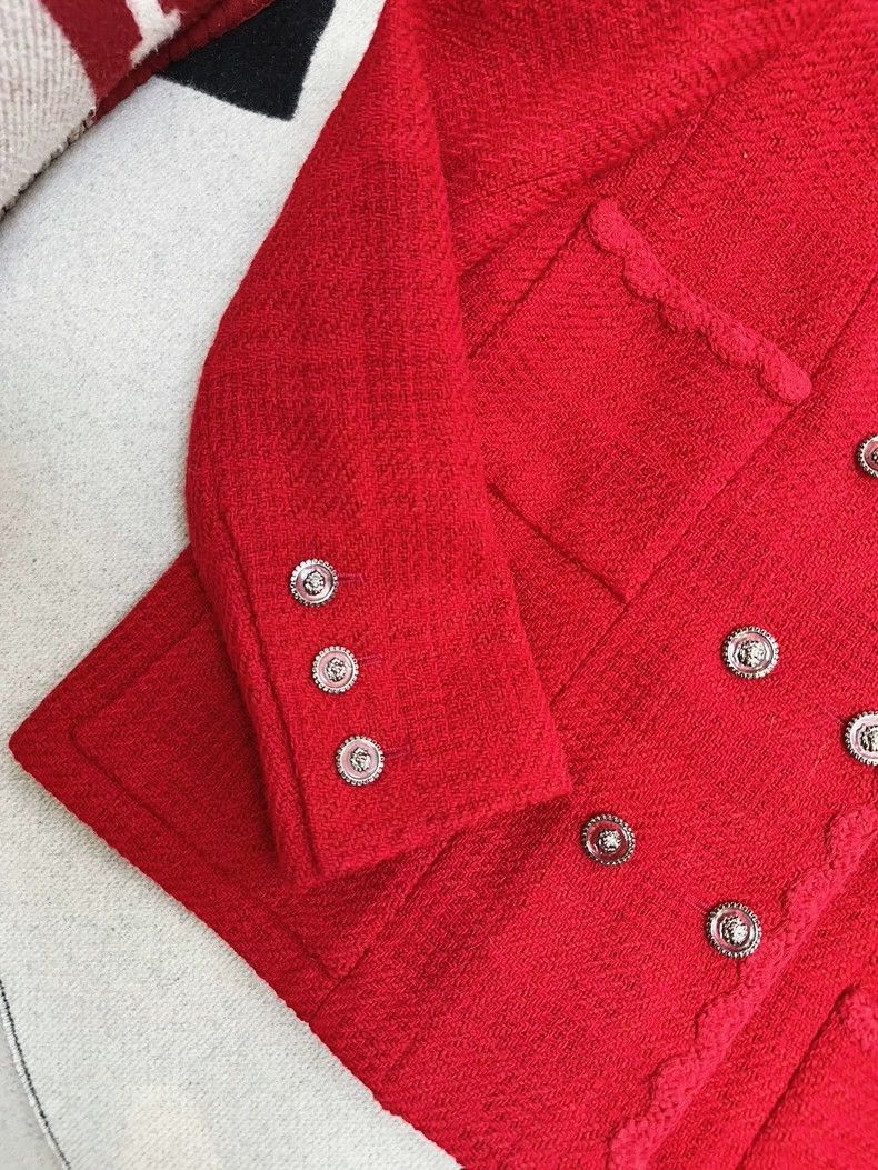 Chanel Chanel 24A red small lace double-breasted four-pocket twee Size XXS / US 00 / IT 34 - 2 Thumbnail
