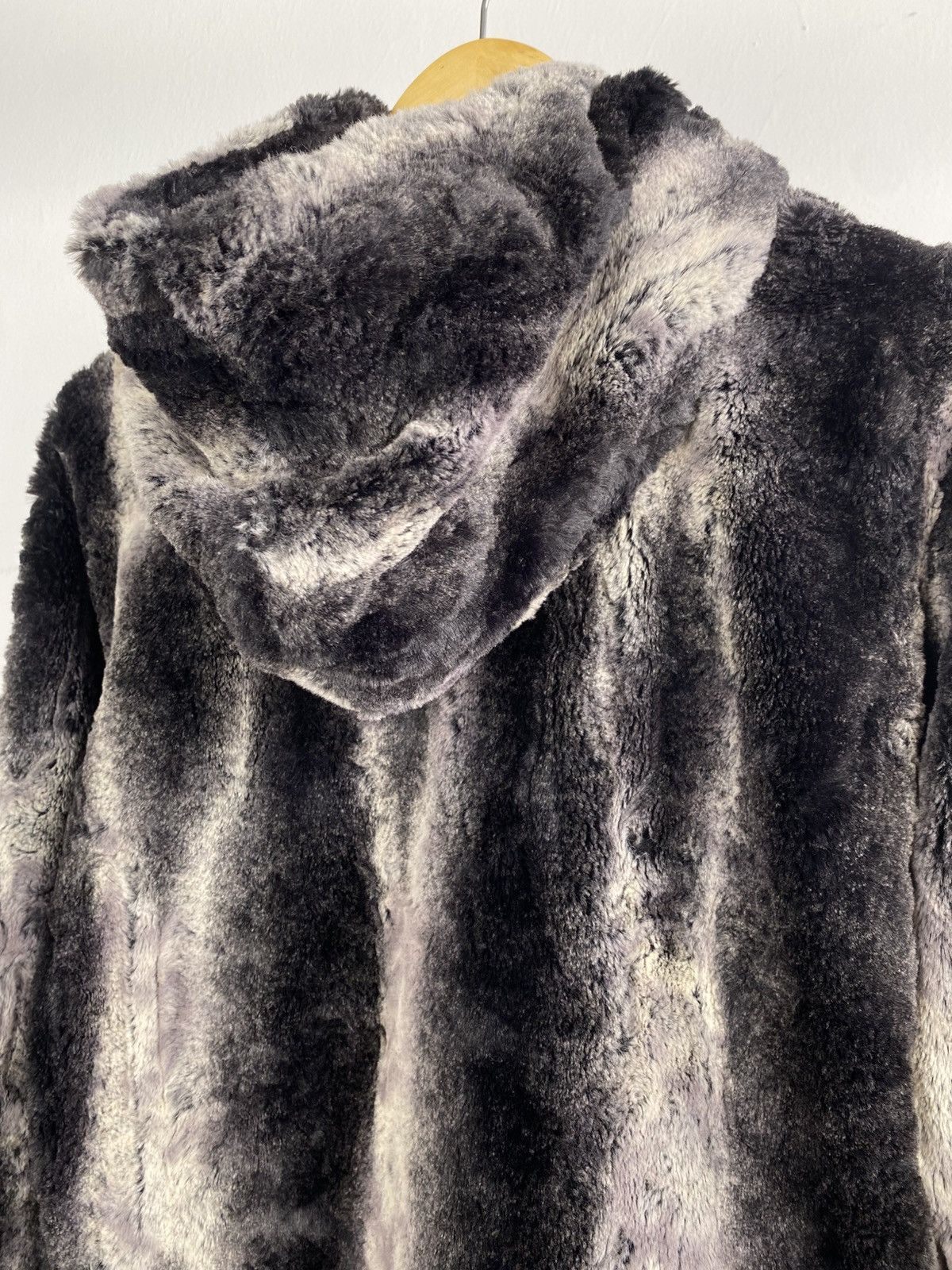 Tornado Mart 2000’s Tornado Mart Faux Fur Asymmetrical Zipper Hoodie Size US L / EU 52-54 / 3 - 7 Thumbnail