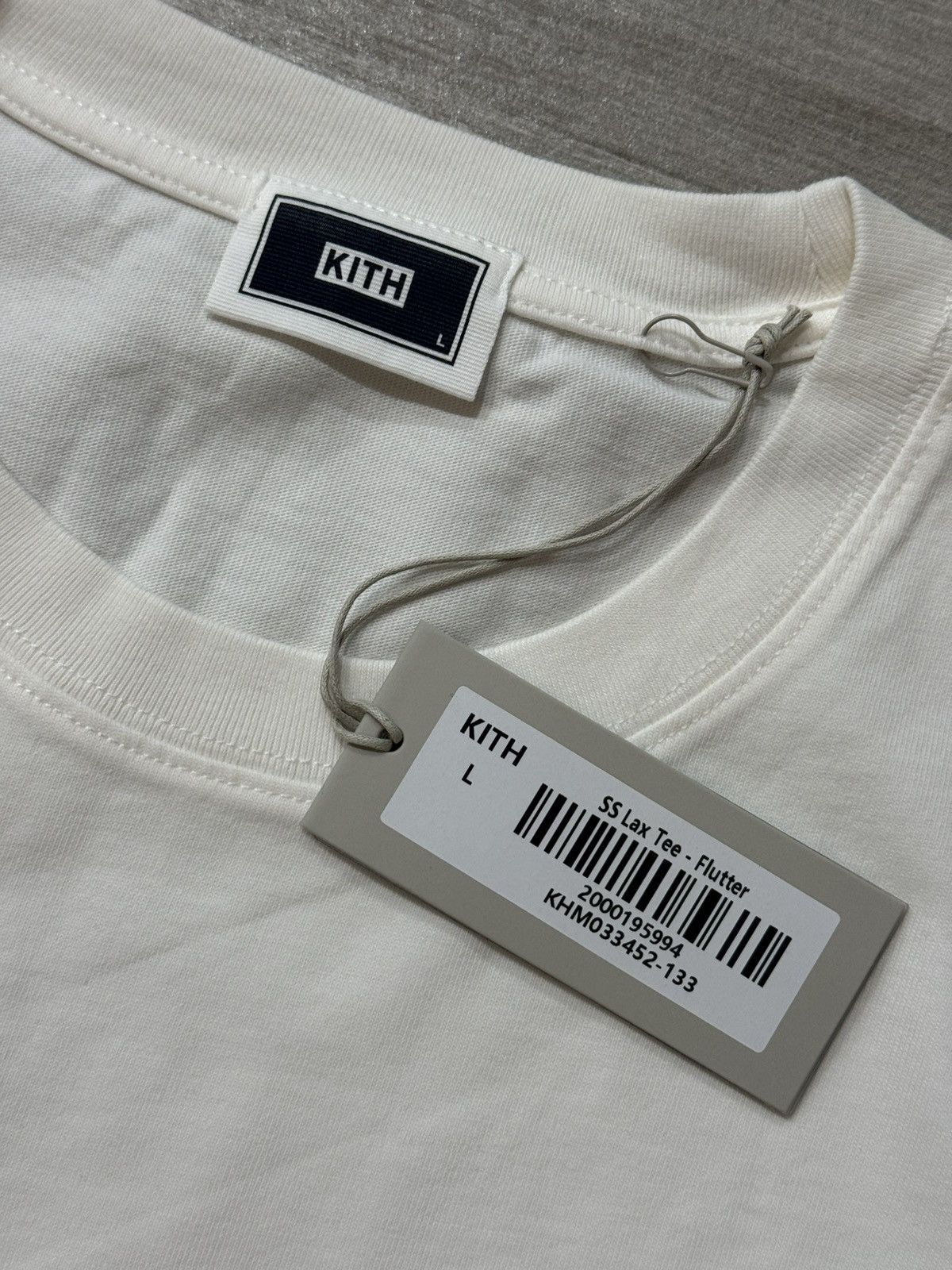 Kith Men's KITH LAX Tee Flutter khm033452-133 T-Shirt Sz Large Size US L / EU 52-54 / 3 - 5 Thumbnail