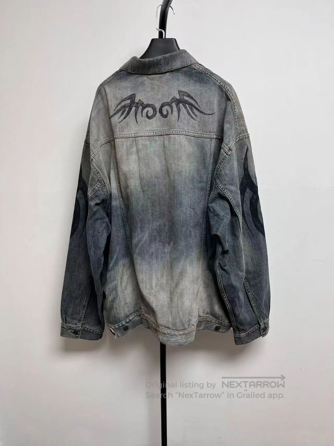 Balenciaga Balenciaga Loose Fit Print Lapel Denim Jacket. Size US M / EU 48-50 / 2 - 2 Thumbnail