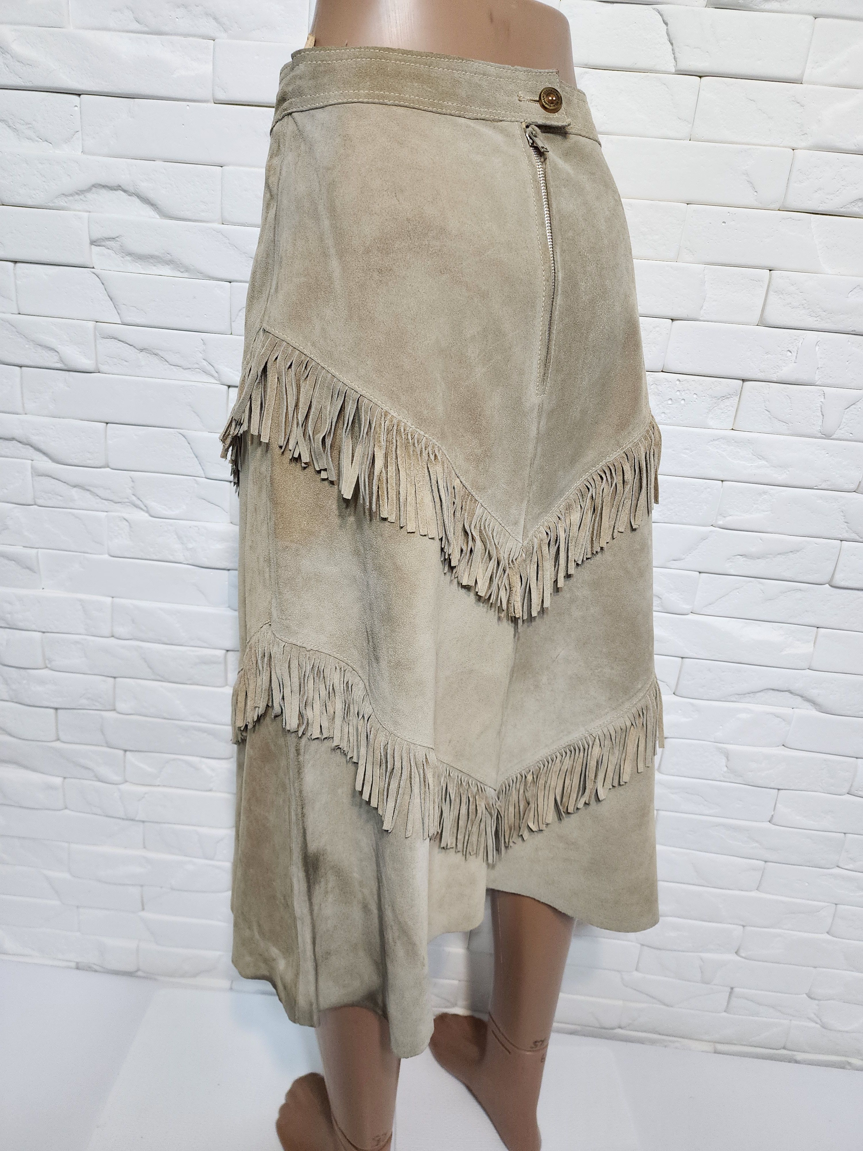 Genuine Leather Beige Suede Leather Skirt: Size 26" / US 2 / IT 38 - 6 Thumbnail