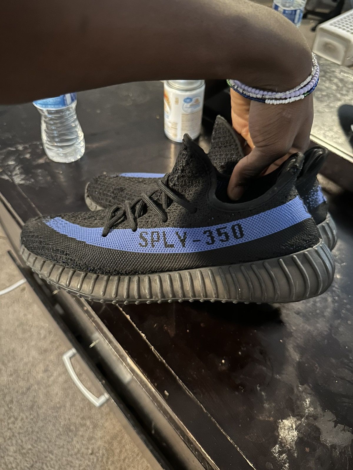 Yeezy Yeezy 350 black and blue Size US 8.5 / EU 41-42 - 9 Thumbnail
