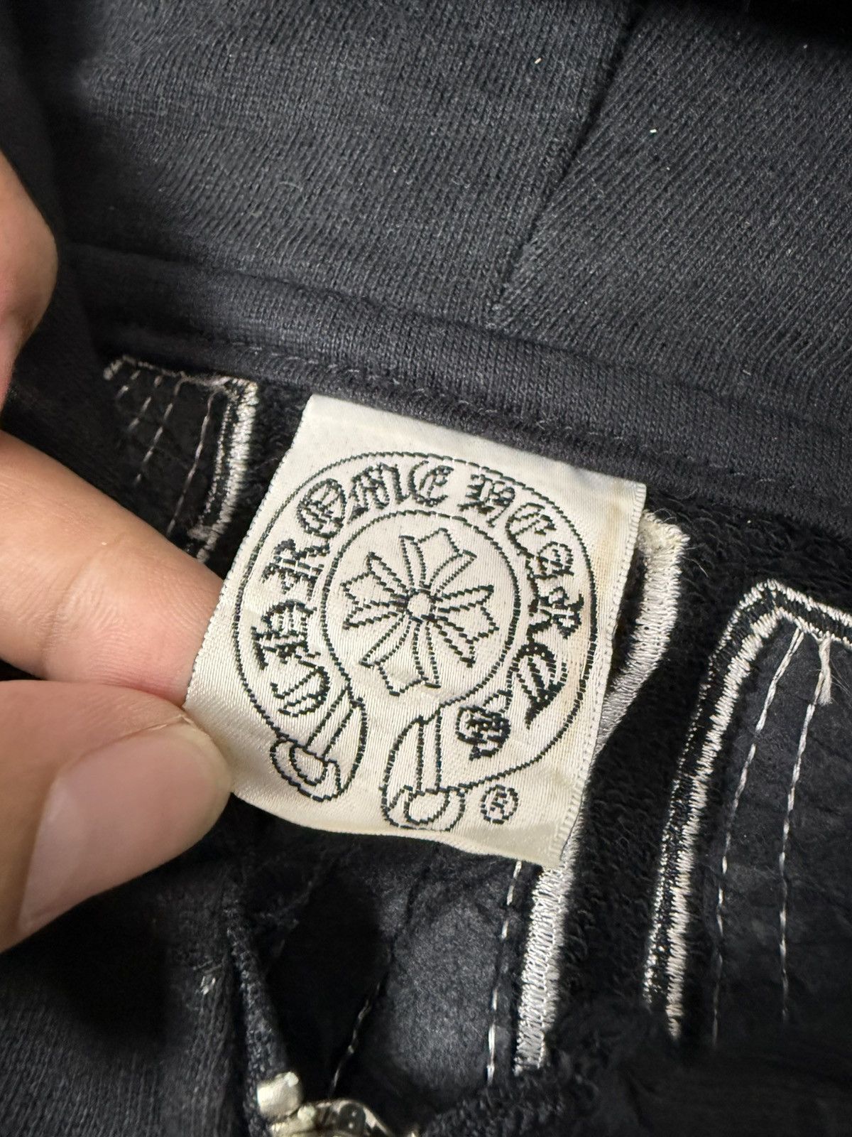 Other CROSS PATCH HOODIE LIKE CH Size US M / EU 48-50 / 2 - 9 Thumbnail