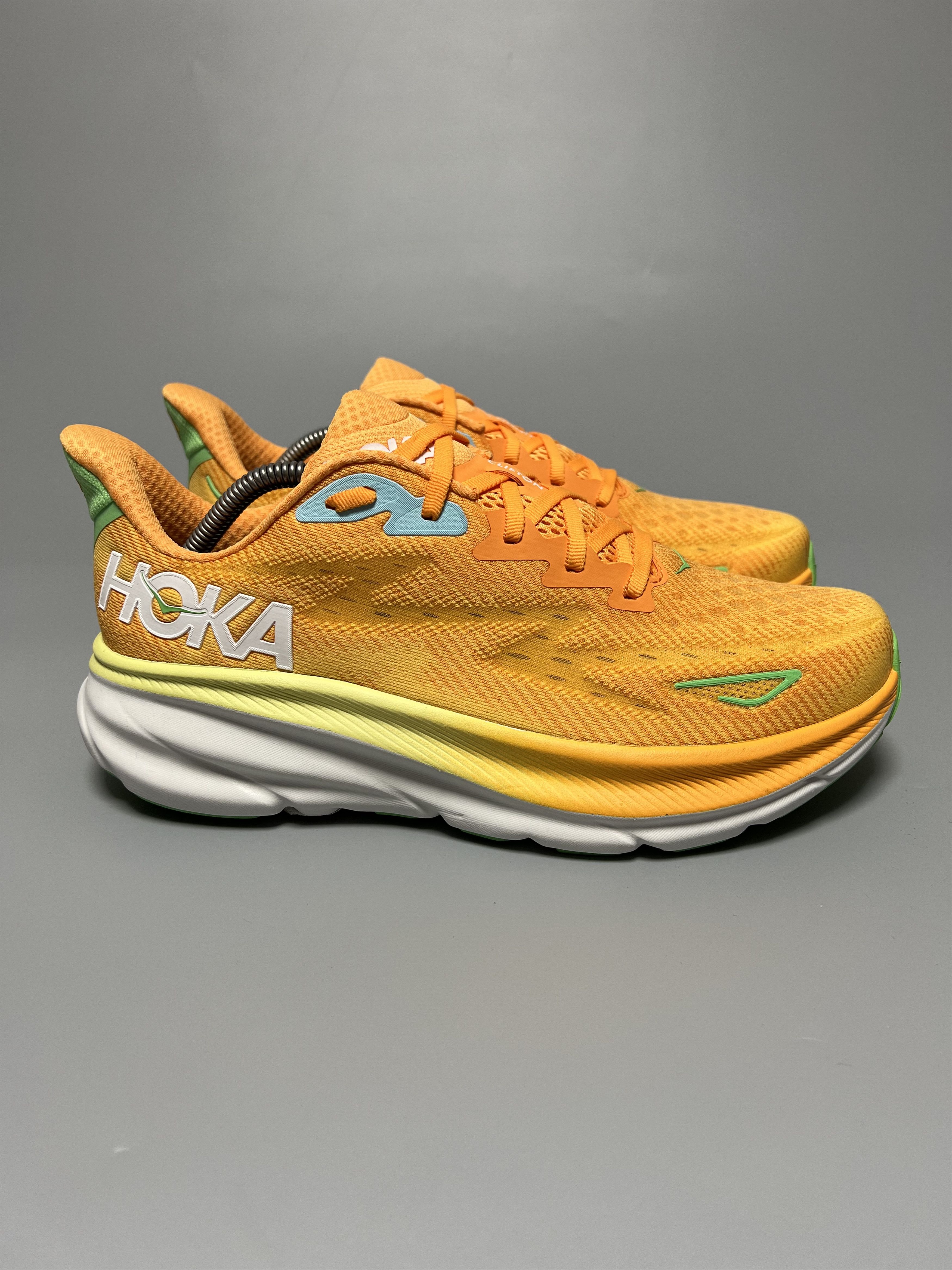 Hoka 9D Hoka One One Clifton 9 Running Shoes Walking Gym Size US 9 / EU 42 - 2 Thumbnail