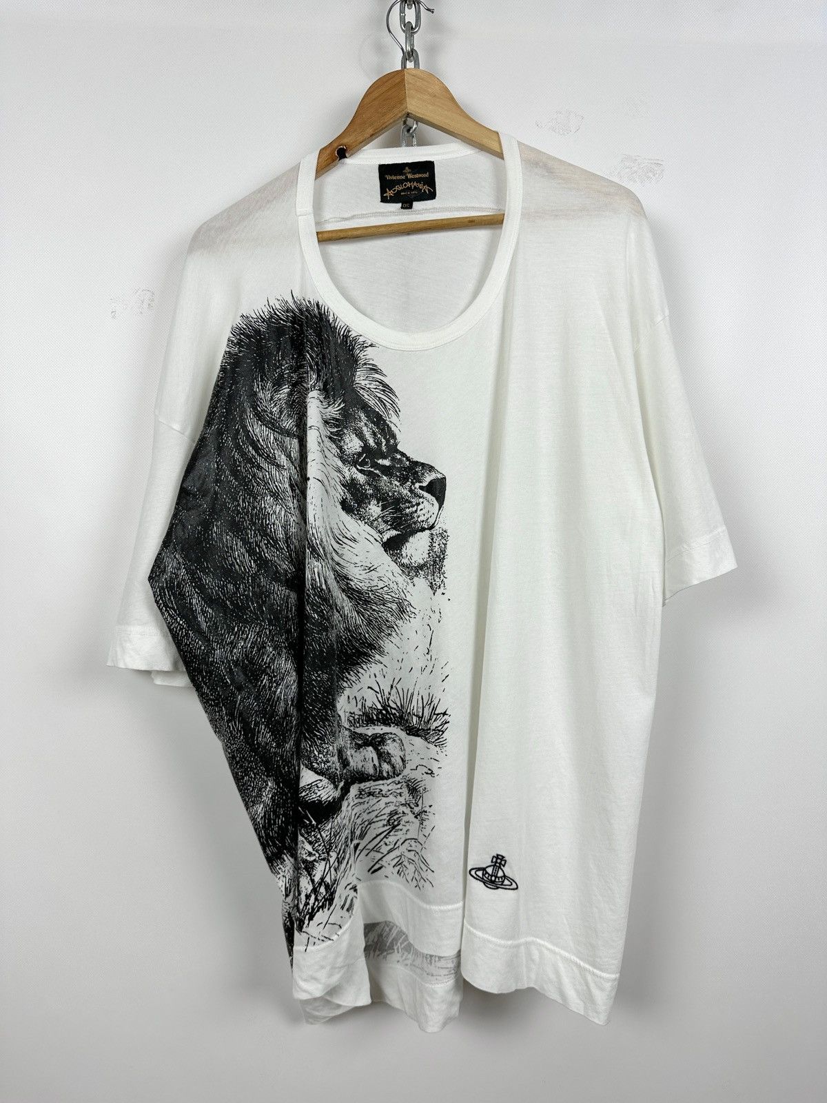 Vivienne Westwood Vivienne Westwood Anglomania Graphic Lion Orb White T-Shirt Size US XL / EU 56 / 4 - 1 Thumbnail