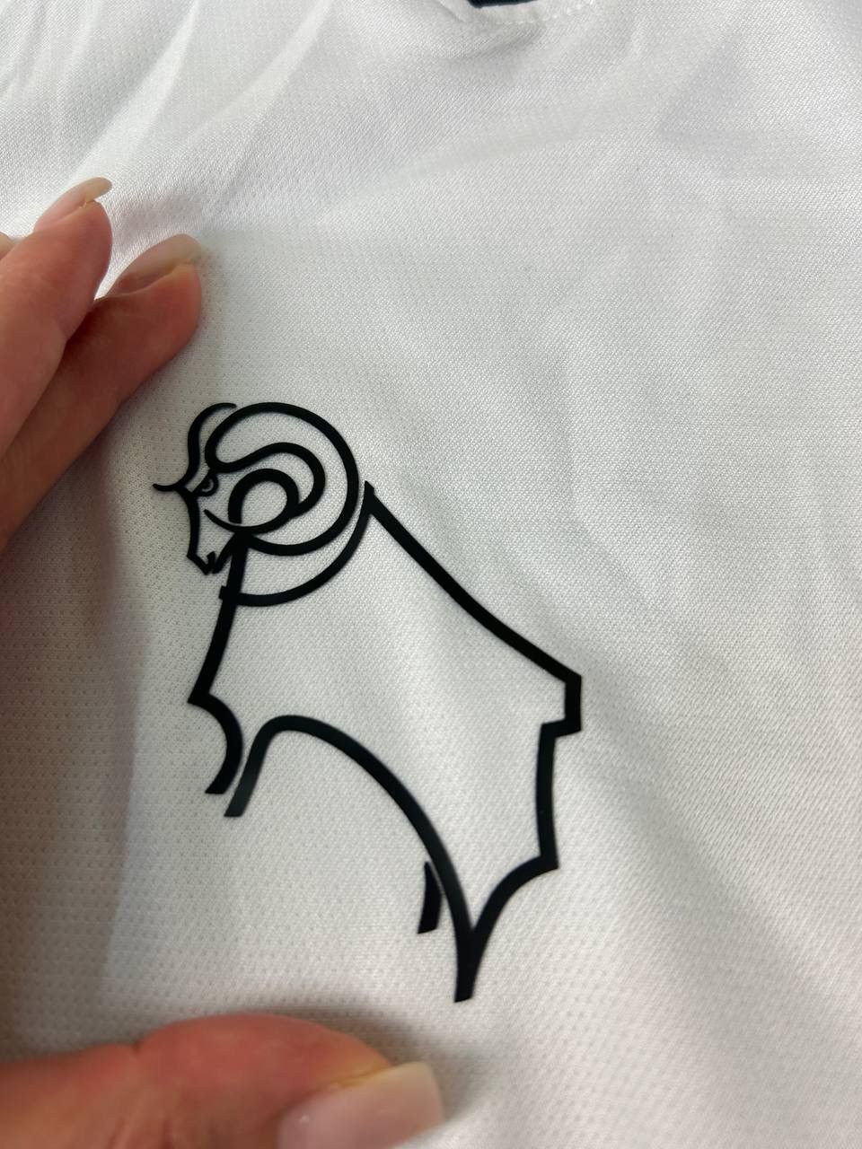 Umbro Derby County 2022 2023 Home Football Shirt Soccer Jersey Size US XL / EU 56 / 4 - 5 Thumbnail