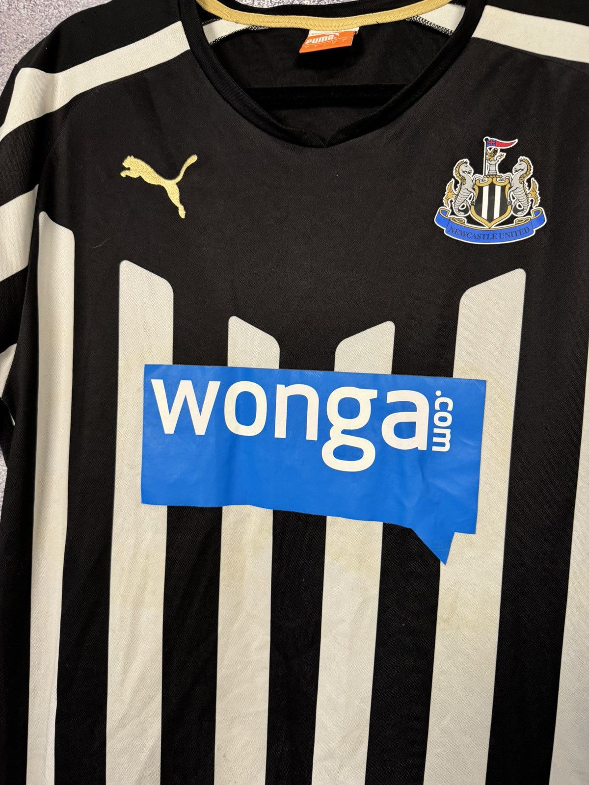 Newcastle United 2014/15 Puma soccer Jersey Large