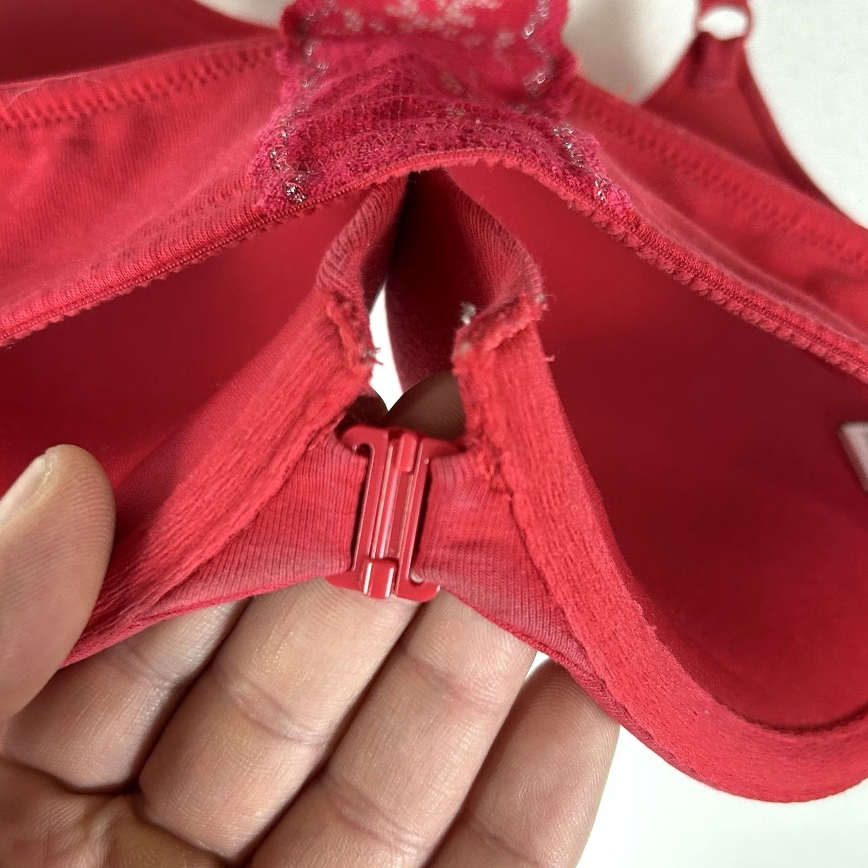 Victoria's Secret Victoria's Secret Push-Up Bra Womens 32DD Red Y-Back Front Clasp Size ONE SIZE - 5 Thumbnail