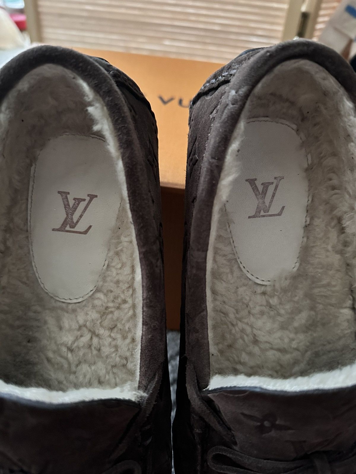 Louis Vuitton Louis Vuitton Driver Moccasin Ski - Mens 9.0 US - 8.0 UK Size US 9 / EU 42 - 5 Thumbnail