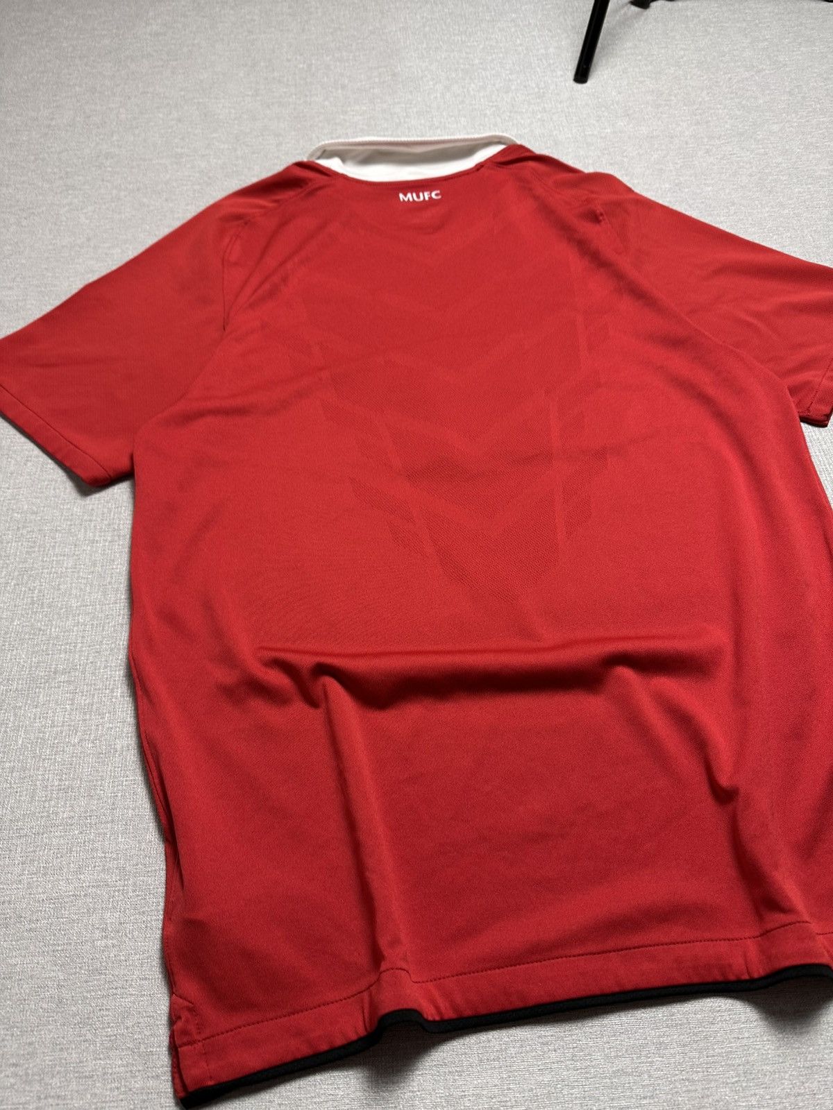 Nike × Vintage Nike Manchester United Vintage Home Jersey 2010/2011 Size US M / EU 48-50 / 2 - 12 Thumbnail