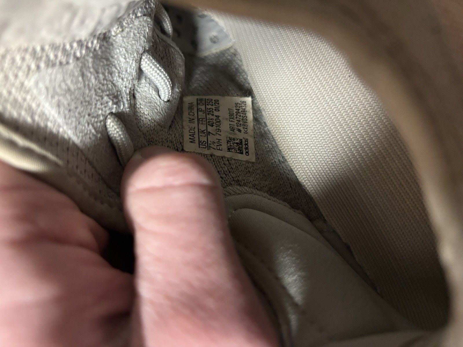 Yeezy Adidas Yeezy Boost 350 V2 Tail Light Size US 7.5 / EU 40-41 - 6 Thumbnail