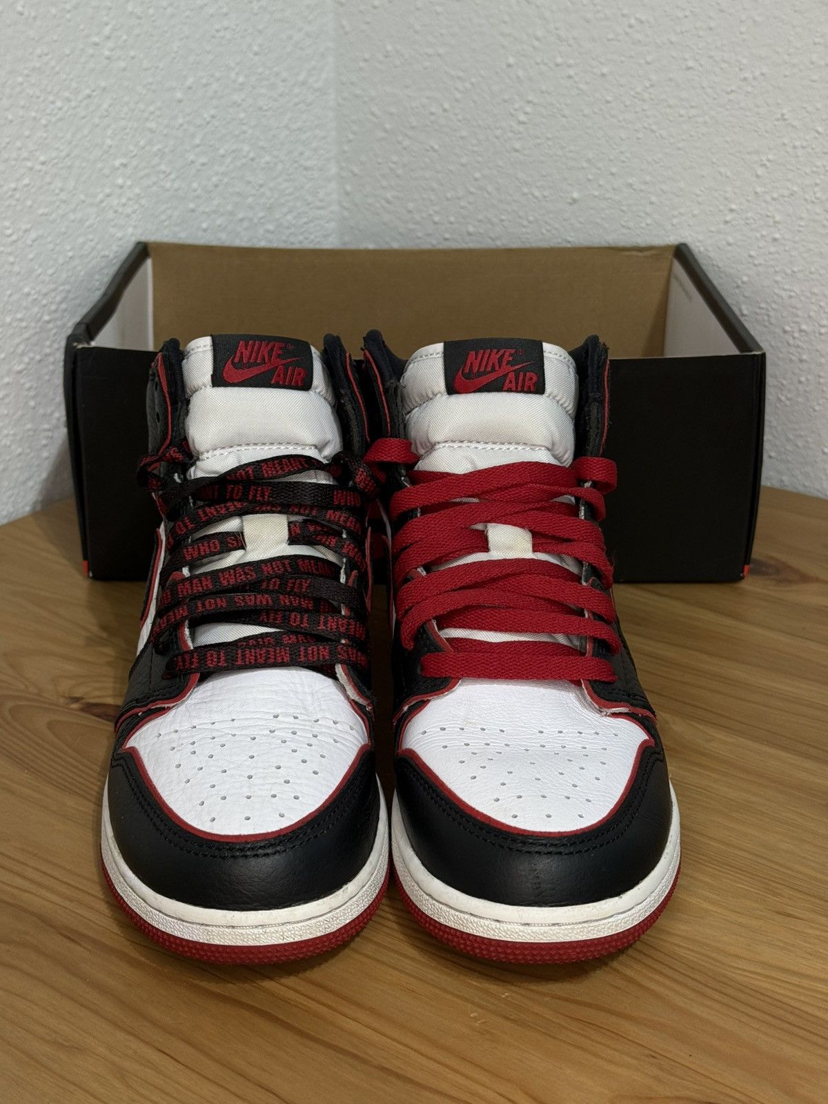 Nike Nike Air Jordan 1 Retro High Bloodline Size US 8 / IT 38 - 2 Thumbnail