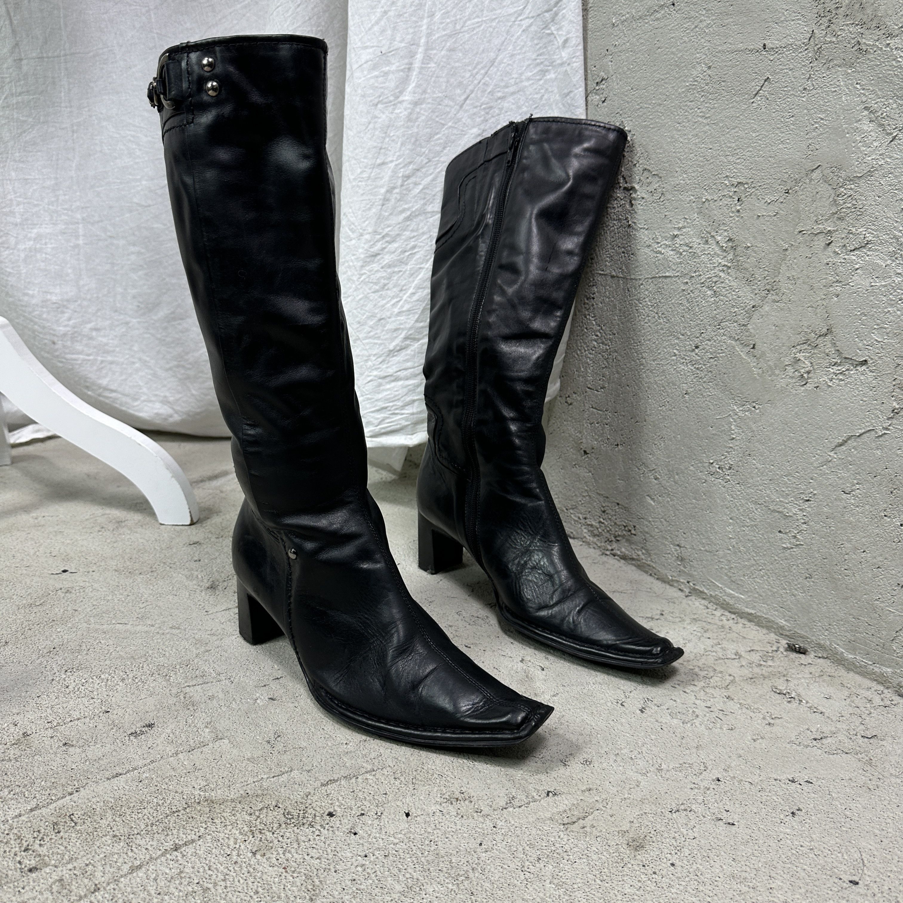 Vintage Avant Garde Grunge Leather Pointy Boots Y2K
