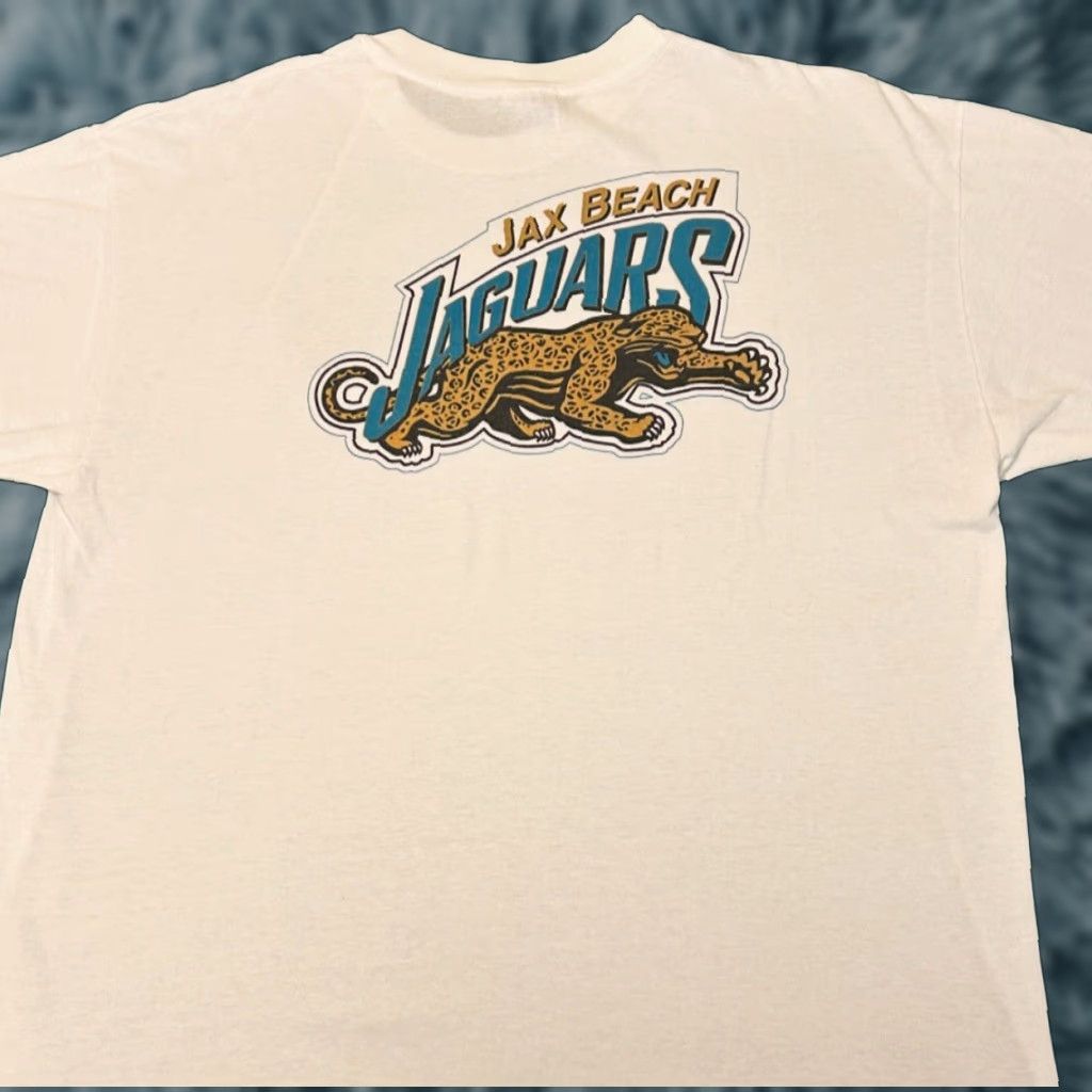 Logo 7 VINTAGE 90s Jacksonville Jaguars Logo VTG Shirt Jax Beach 1990s Mens Size XL White Logo 90s Sports Hip Hop T-Shirt Size US XL / EU 56 / 4 - 1 Thumbnail