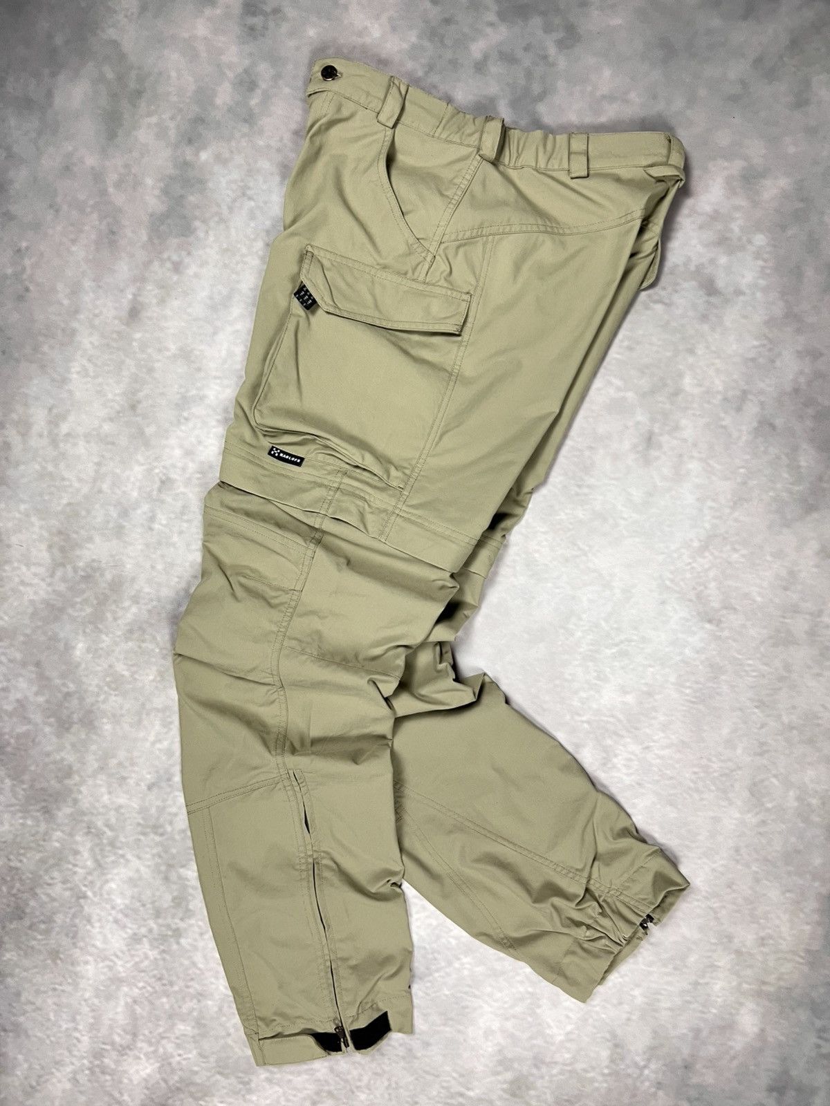 Haglofs Haglofs Wmn Hiking Cargo Transformer Pants + Shorts Sz M Size 32" / US 10 / IT 46 - 1 Thumbnail