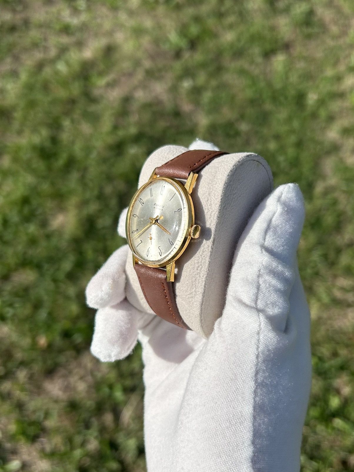 Vintage Vintage Watch Raketa USSR Soviet Mechanical 1970s Size ONE SIZE - 3 Thumbnail
