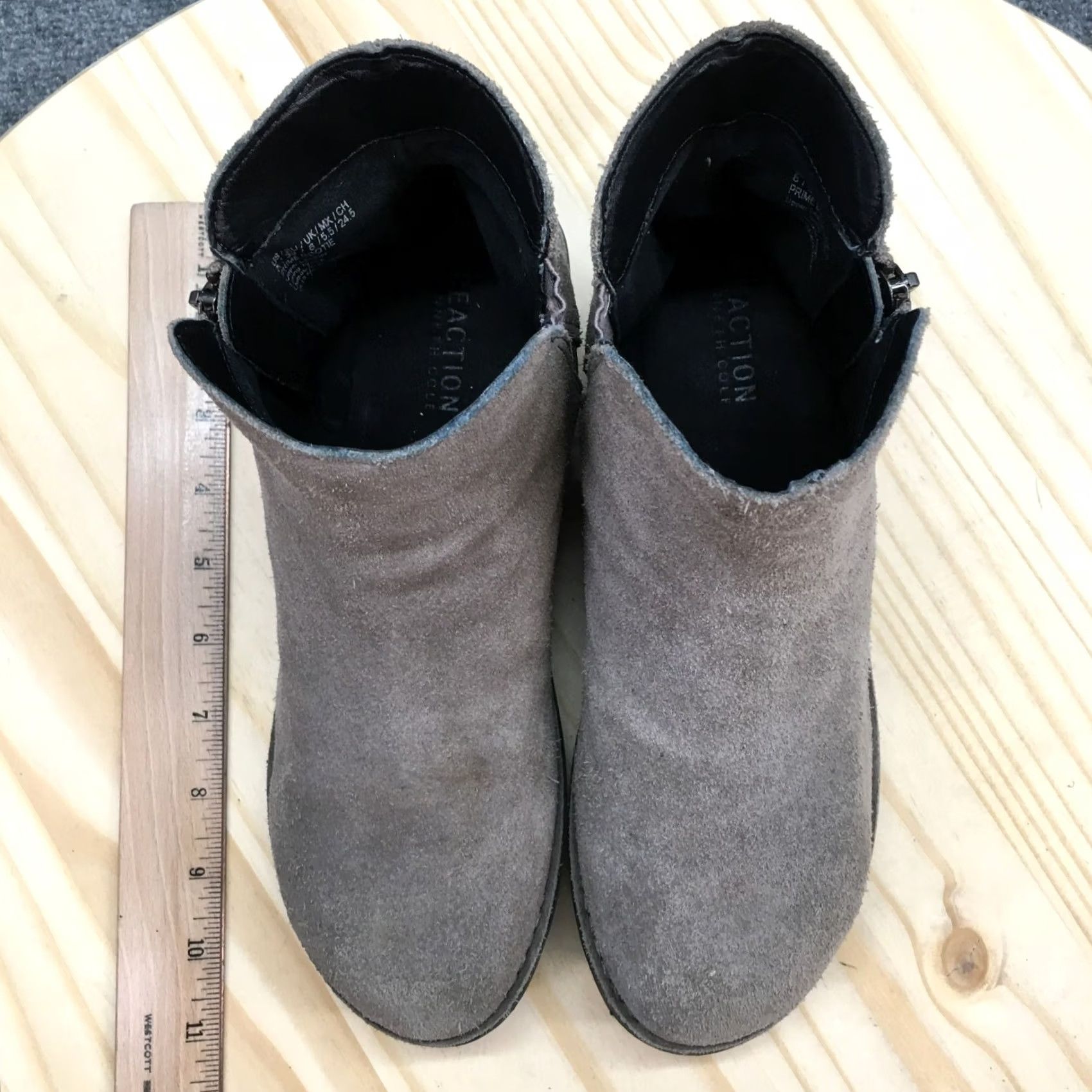 Vintage Kenneth Cole Reaction Boots Womens 8 Gray Leather Wedge Ankle Booties Zip Size US 8 / IT 38 - 6 Thumbnail