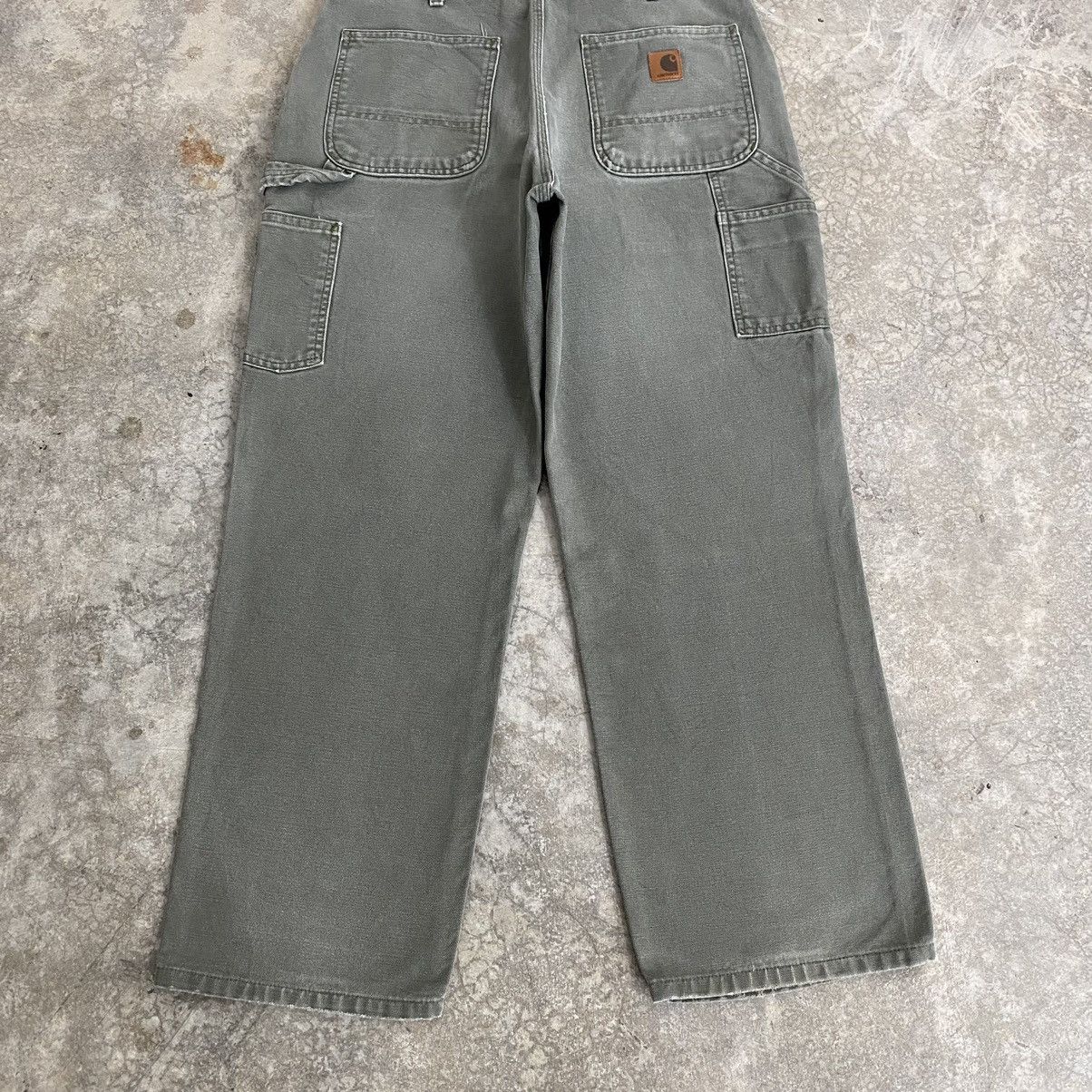 Carhartt Vintage Carhartt Faded Moss Green Carpenter Work Pants Size US 33 - 18 Thumbnail