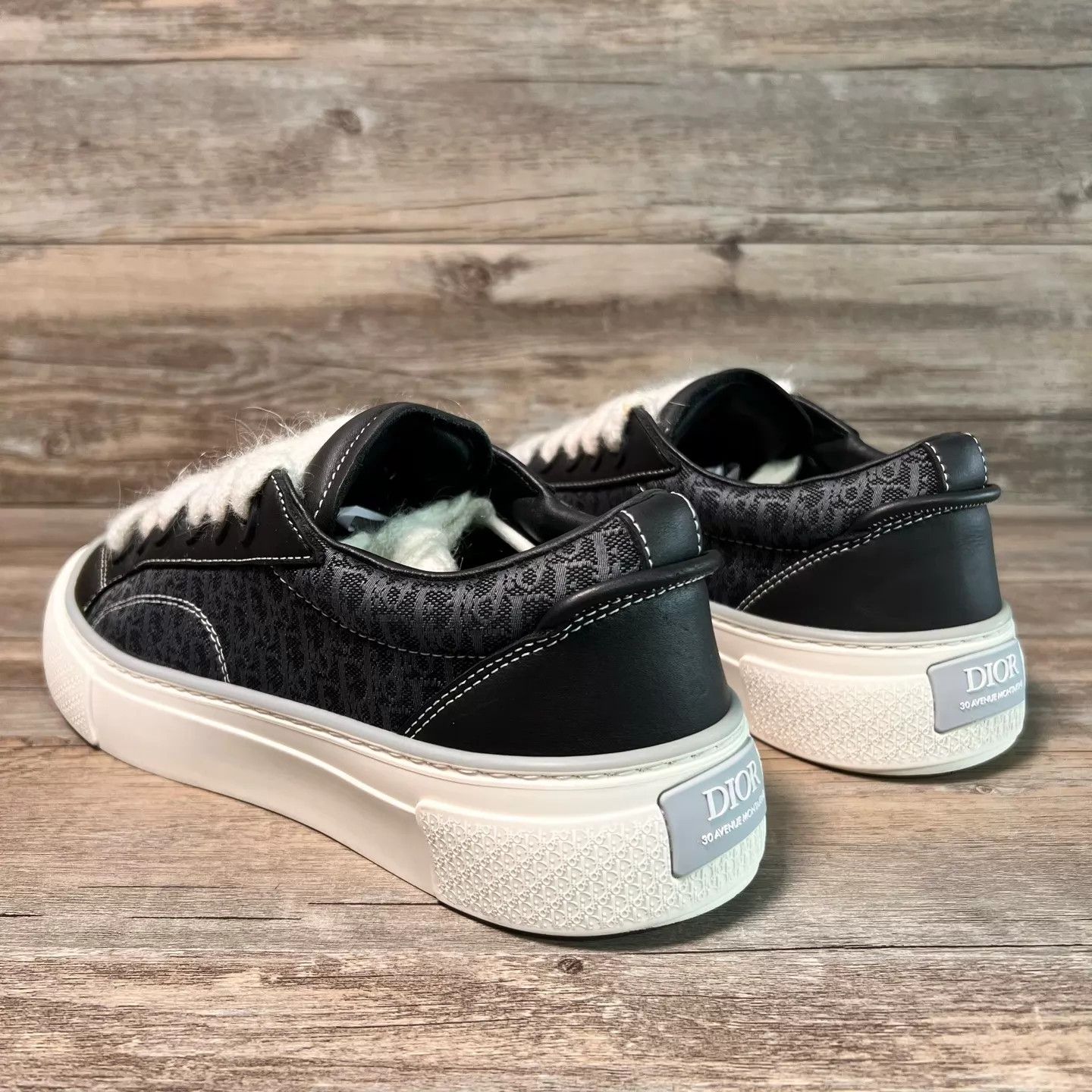 Dior Dior B33 Sneaker Black/White 41 97 New Boxless Size US 8 / EU 41 - 4 Thumbnail