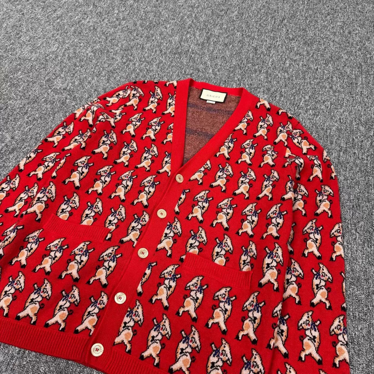 Gucci Gucci Red All-Over Cartoon Print Knit Cardigan L Size US L / EU 52-54 / 3 - 4 Thumbnail