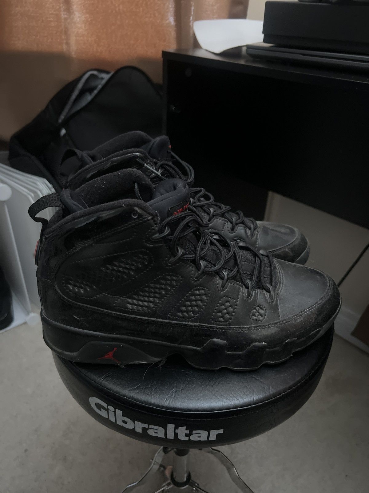 Jordan Brand Bred 9’s Size US 10.5 / EU 43-44 - 6 Thumbnail