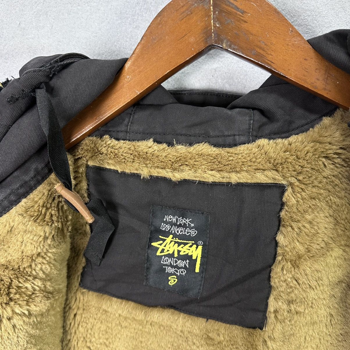 Stussy Vintage Stussy Hooded Jacket Sherpa Lined Black Workwear Size US S / EU 44-46 / 1 - 4 Thumbnail