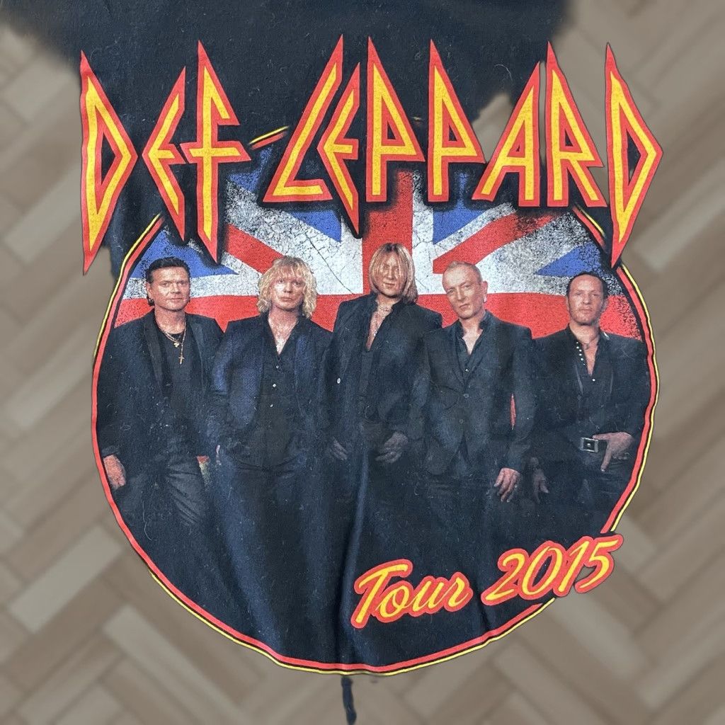 Vintage Def Leppard T-Shirt Short Sleeve 2015 Tour Black Mens Small Size US S / EU 44-46 / 1 - 1 Thumbnail