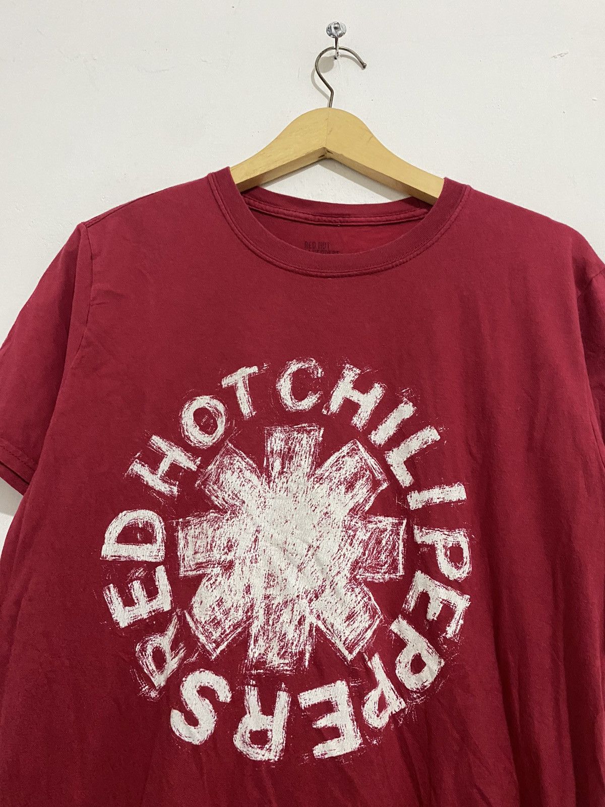 Band Tees × Vintage Red Hot Chili Papper Logo Tees Size US M / EU 48-50 / 2 - 2 Thumbnail