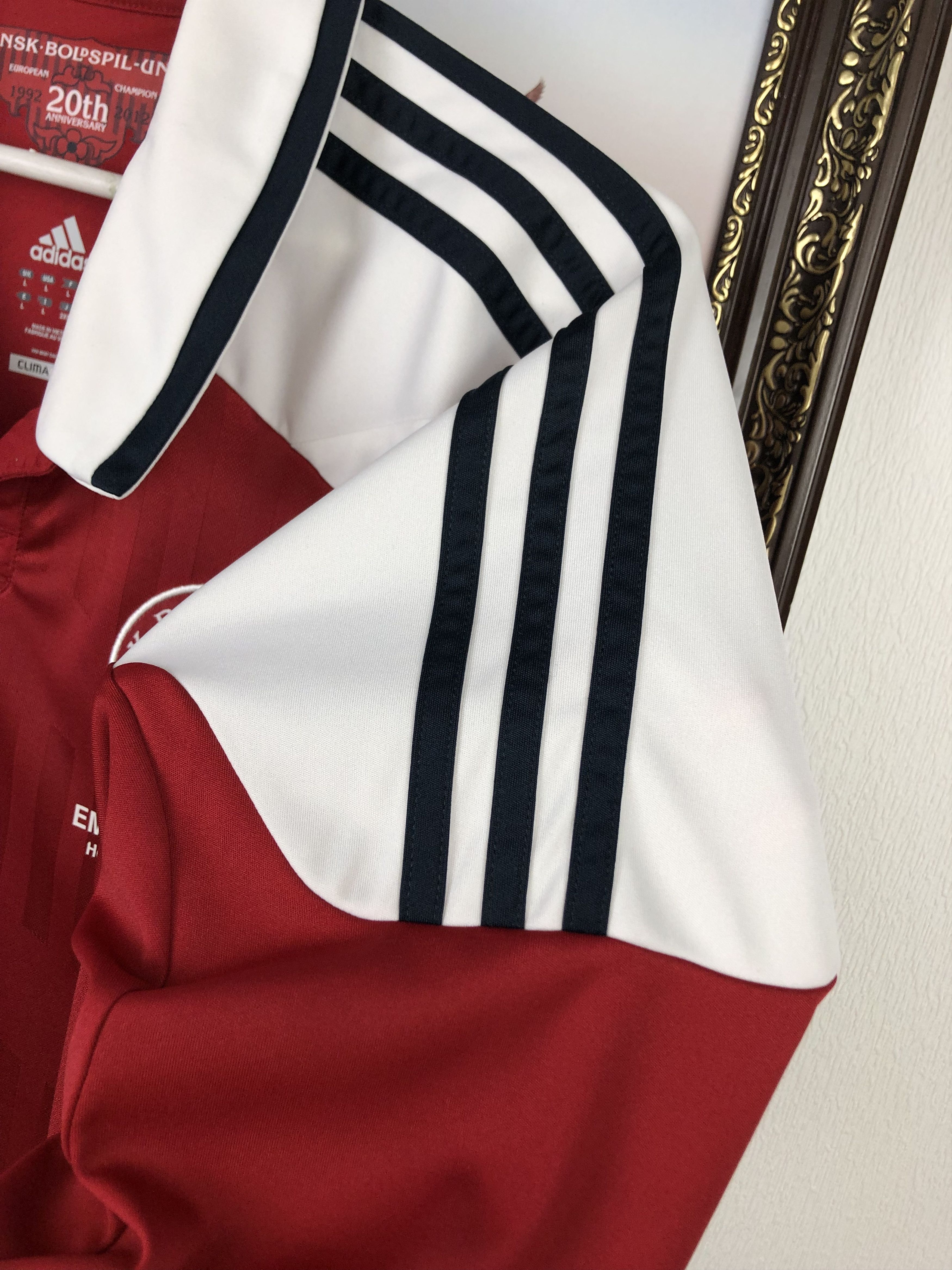 Adidas Denmark Home football shirt 2012 Soccer Adidas EURO Jersey Size US L / EU 52-54 / 3 - 6 Thumbnail
