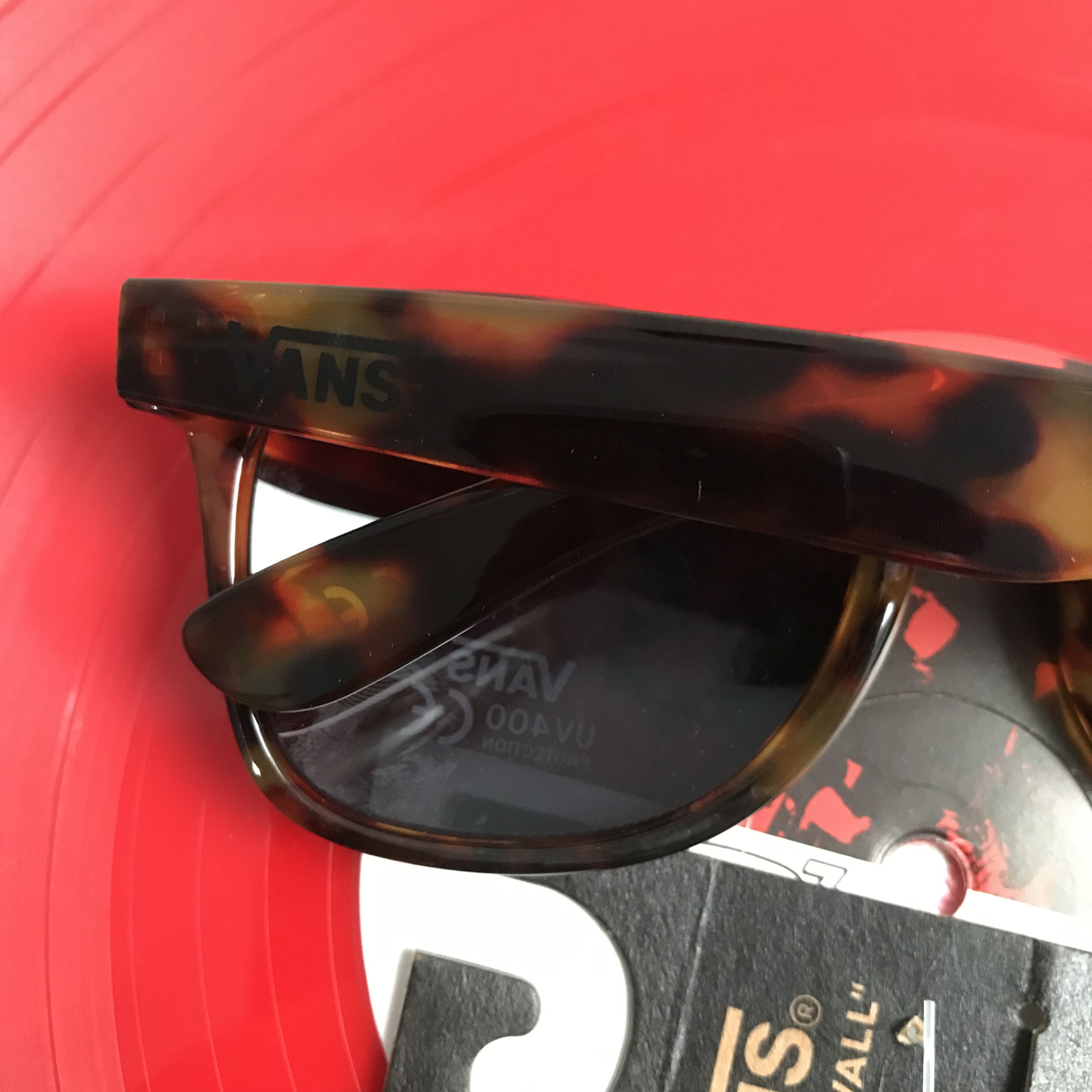 Vans Vans Wayfarer Turtoise Eyewear Sunglasses Brand New With Size ONE SIZE - 5 Thumbnail