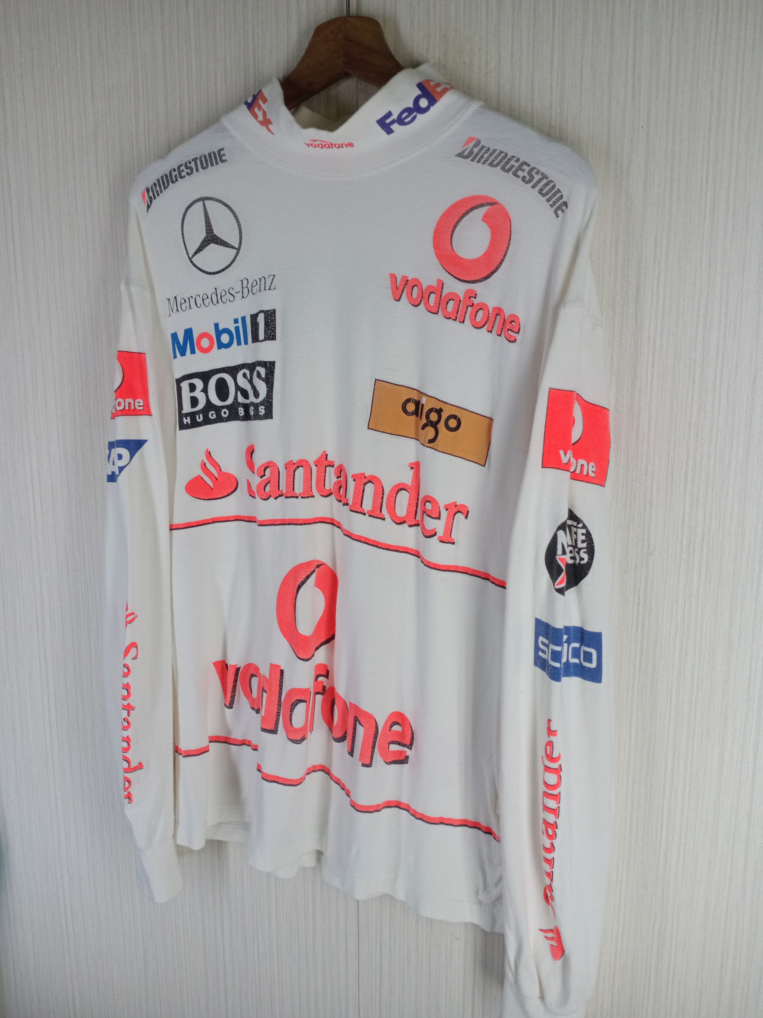 Mercedes-Benz Rare Mercedes Benz Vodafone Racing Long Sleeve Size US L / EU 52-54 / 3 - 2 Thumbnail