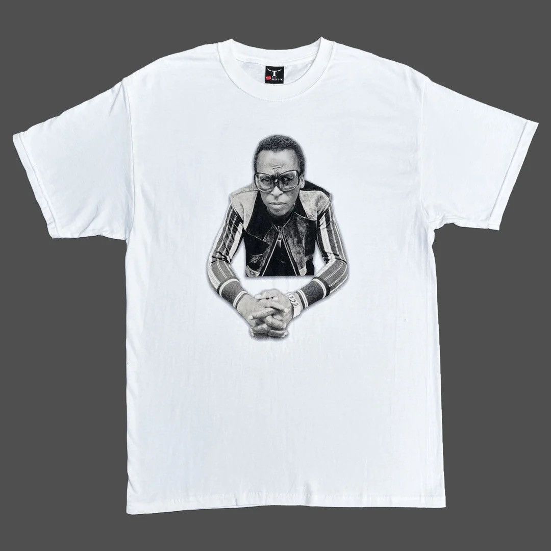 Hanes Miles Davis 2000 Vintage Cool & Collected Band Rare T-Shirt Size US L / EU 52-54 / 3 - 1 Thumbnail