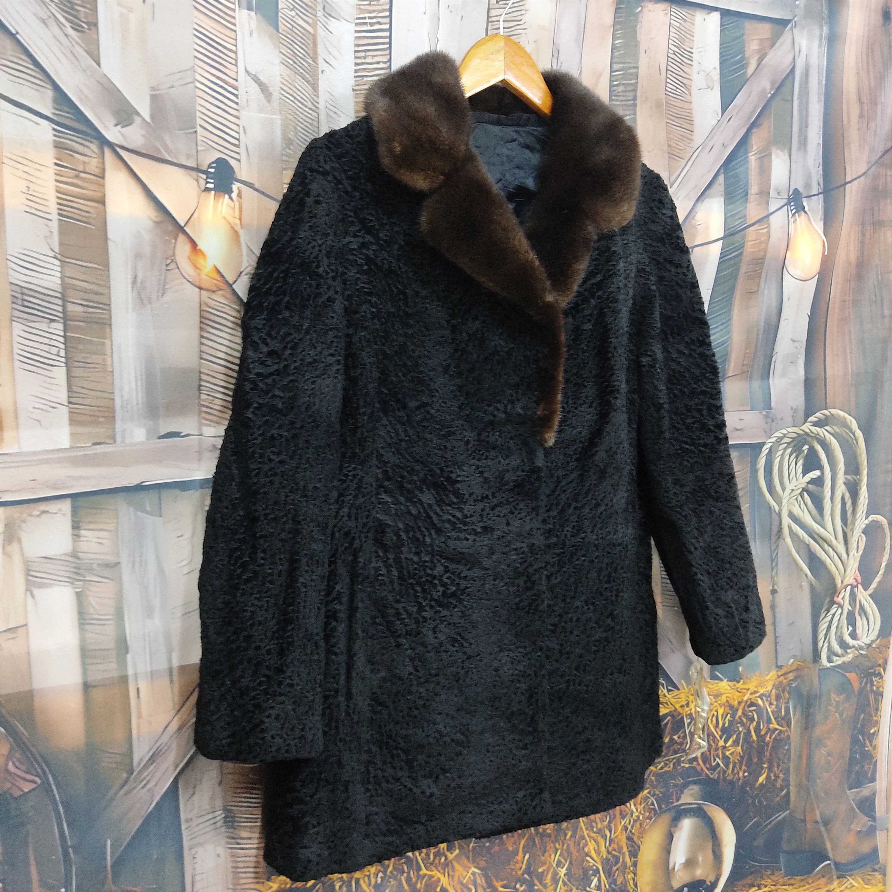 Japanese Brand OSFUR TOKYO Black Persian Lamb Coat with Mink Fur Size M / US 6-8 / IT 42-44 - 4 Thumbnail