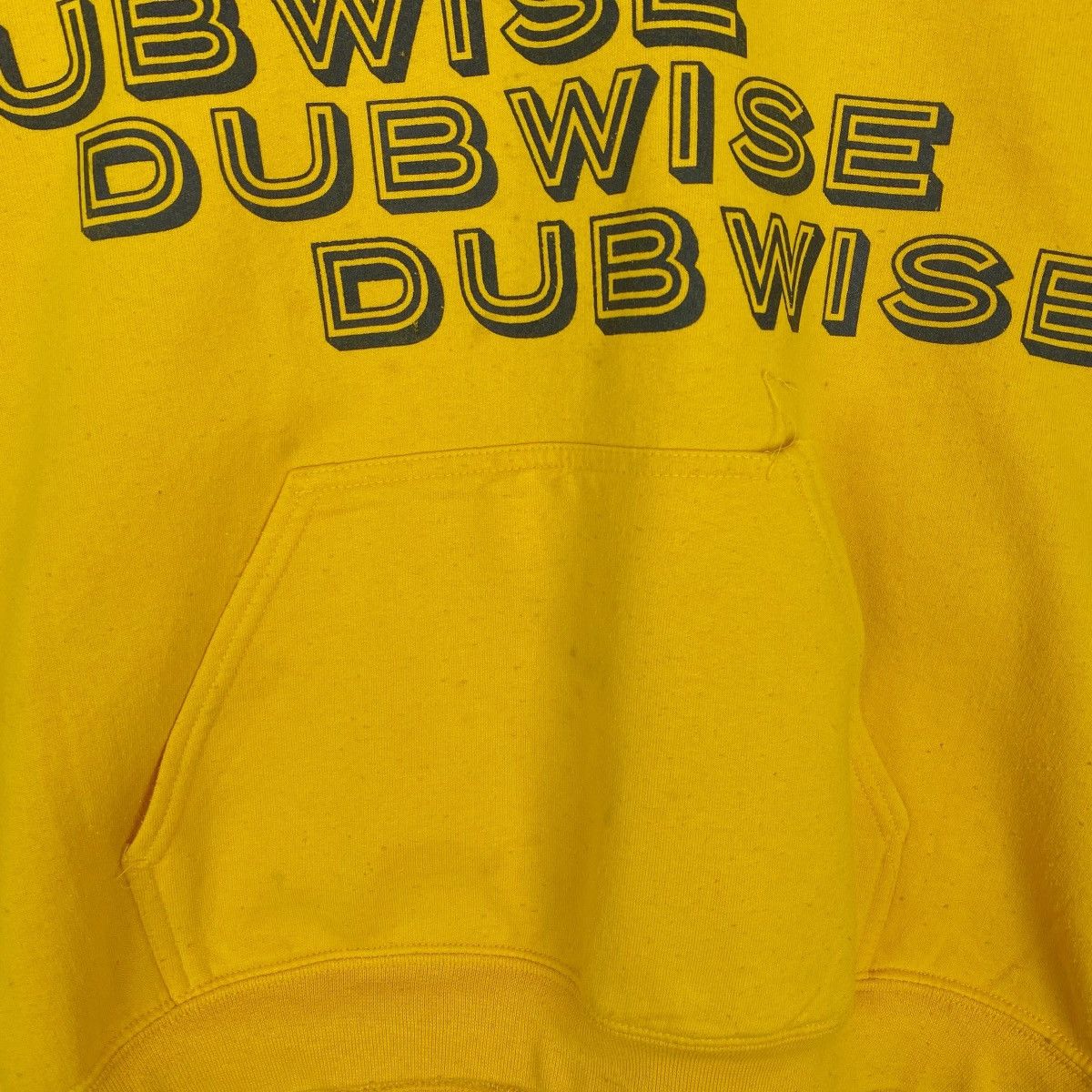 Vintage Vintage Gildan Heavy Hoodie Printed Sweater Yellow Size L Size US L / EU 52-54 / 3 - 5 Thumbnail